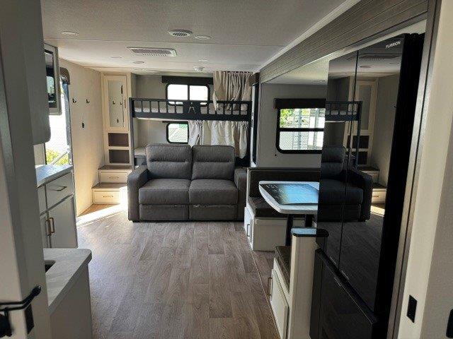 2027 Grand Design Transcend 265BHT - Image 27