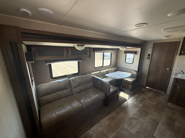2018 Gulf Stream Innsbruck 276BHS - Image 7