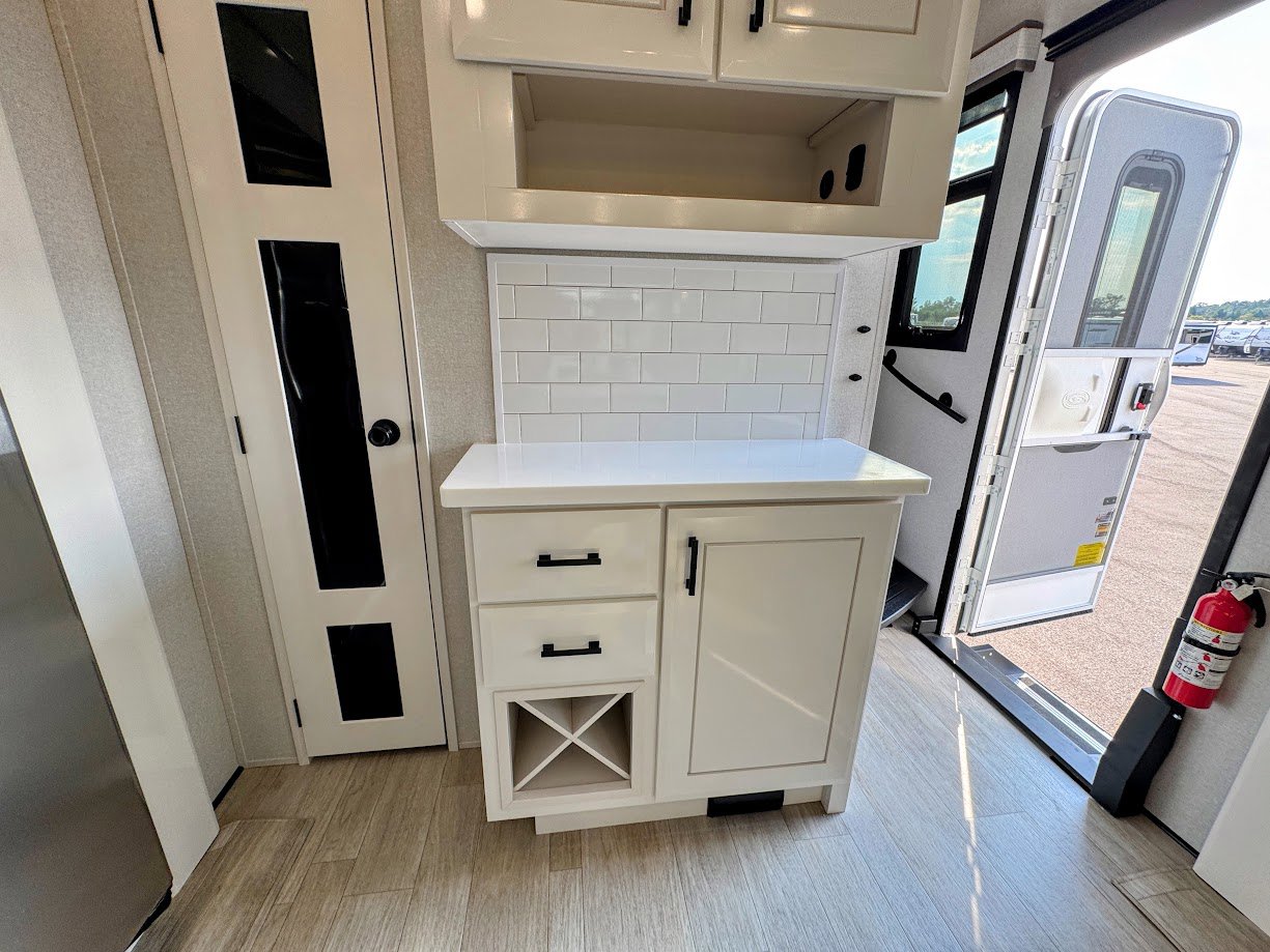 2026 JAYCO PINNACLE 32RLTS - Image 27