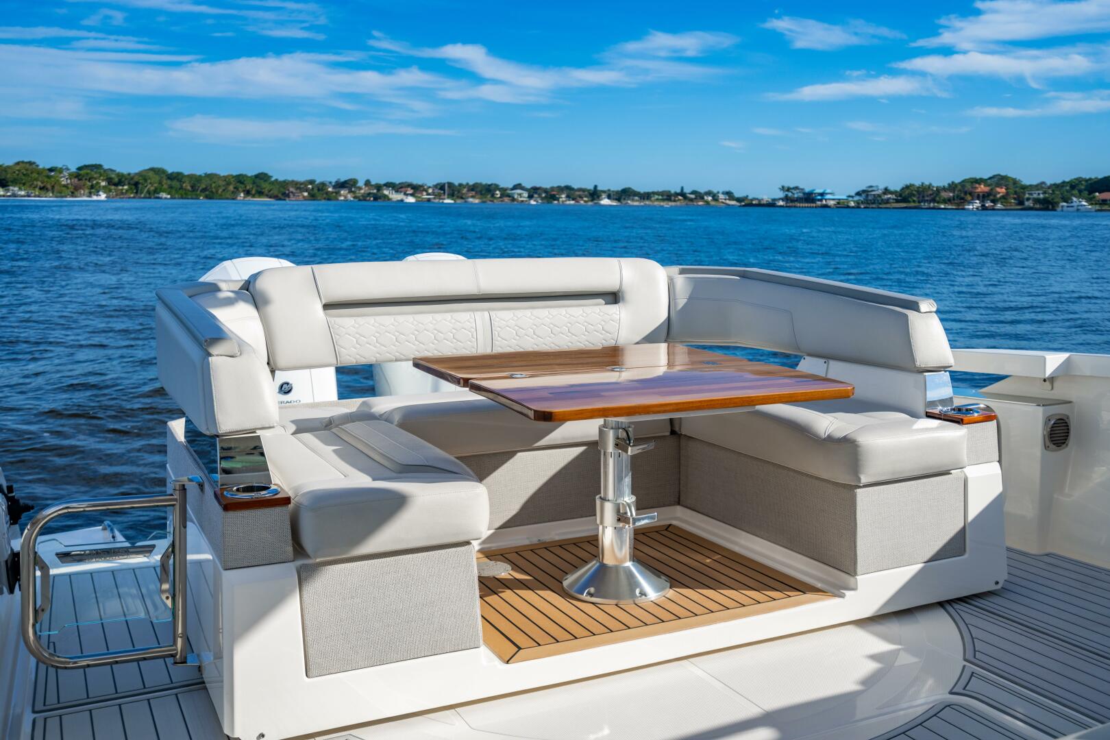 2022 Tiara Yachts 43 LS - Image 46