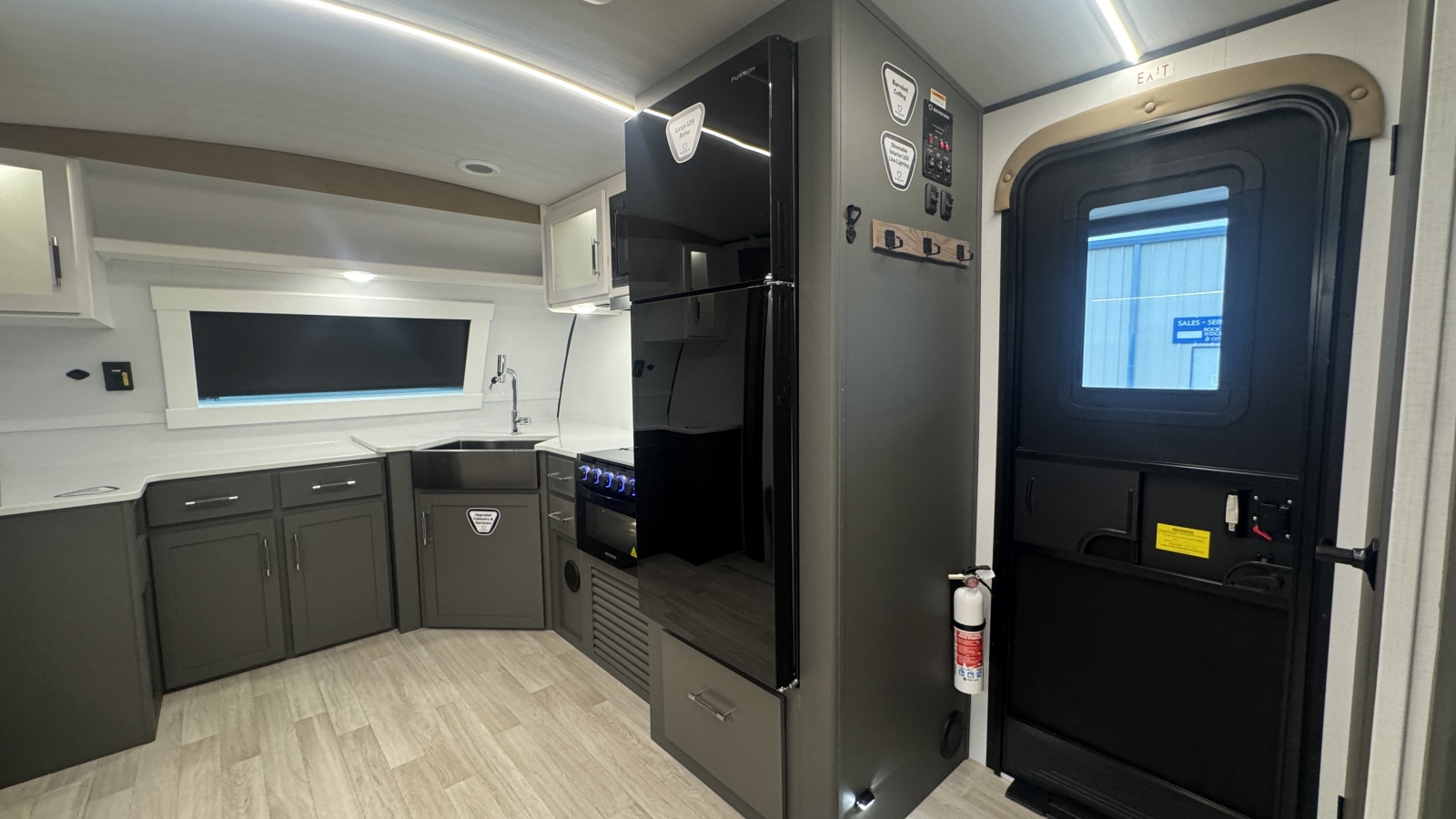 2026 Keystone Bullet Premium 265FKS - Image 15