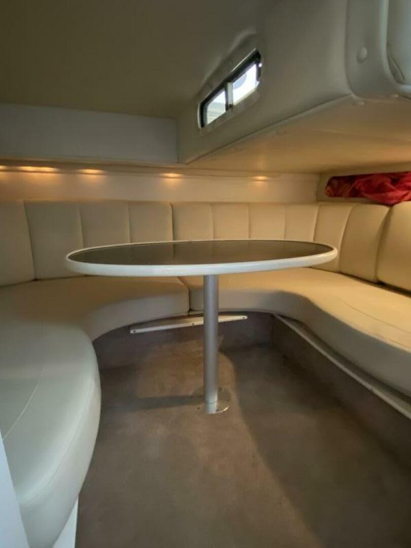 2000 Rinker - Image 24