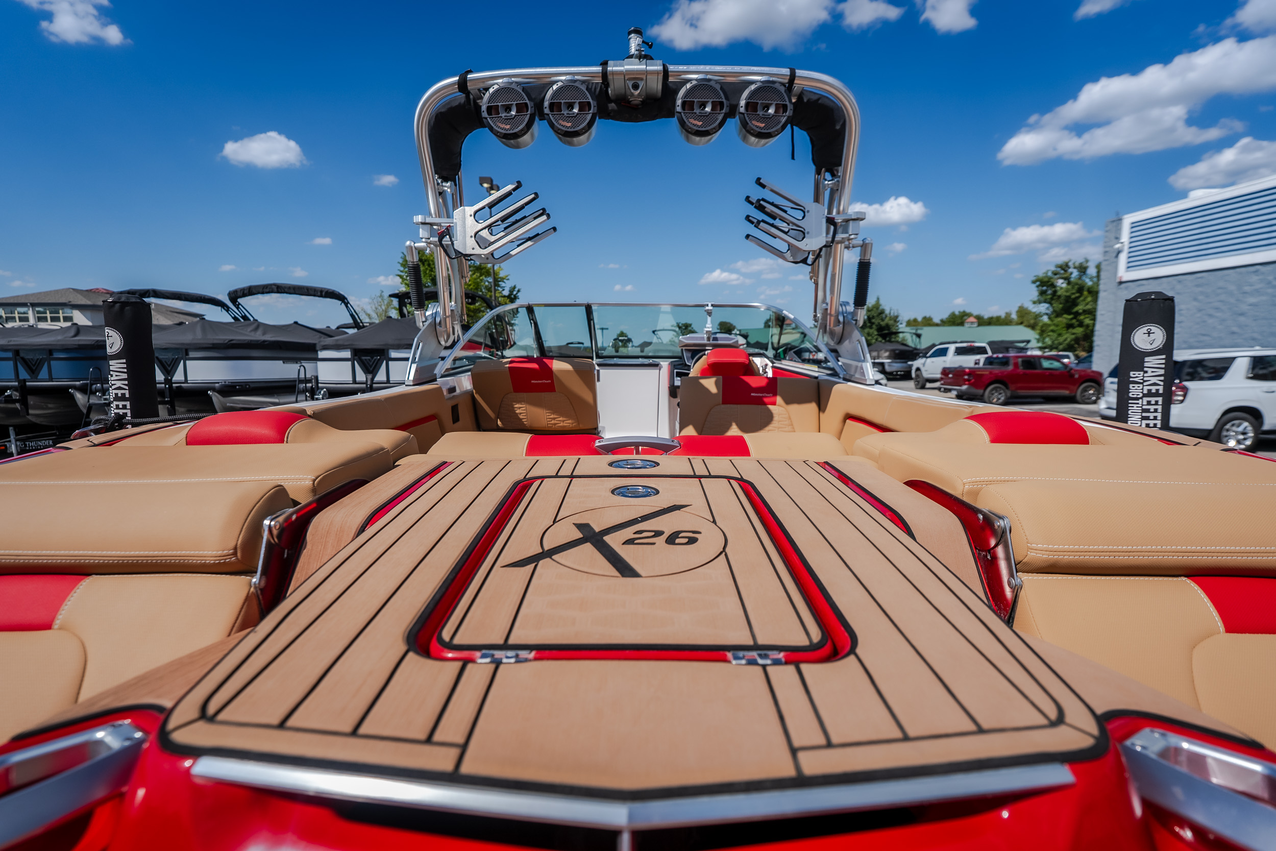 2020 MasterCraft X26 - Image 17