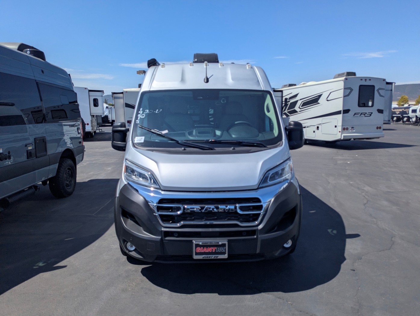 2027 Thor Motor Coach Tellaro 20U - Image 2