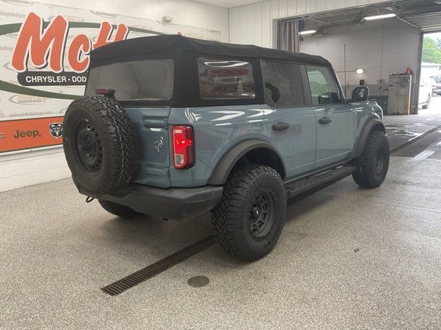 2022 Ford Bronco Utility 4D Black Diamond 4WD - Image 7
