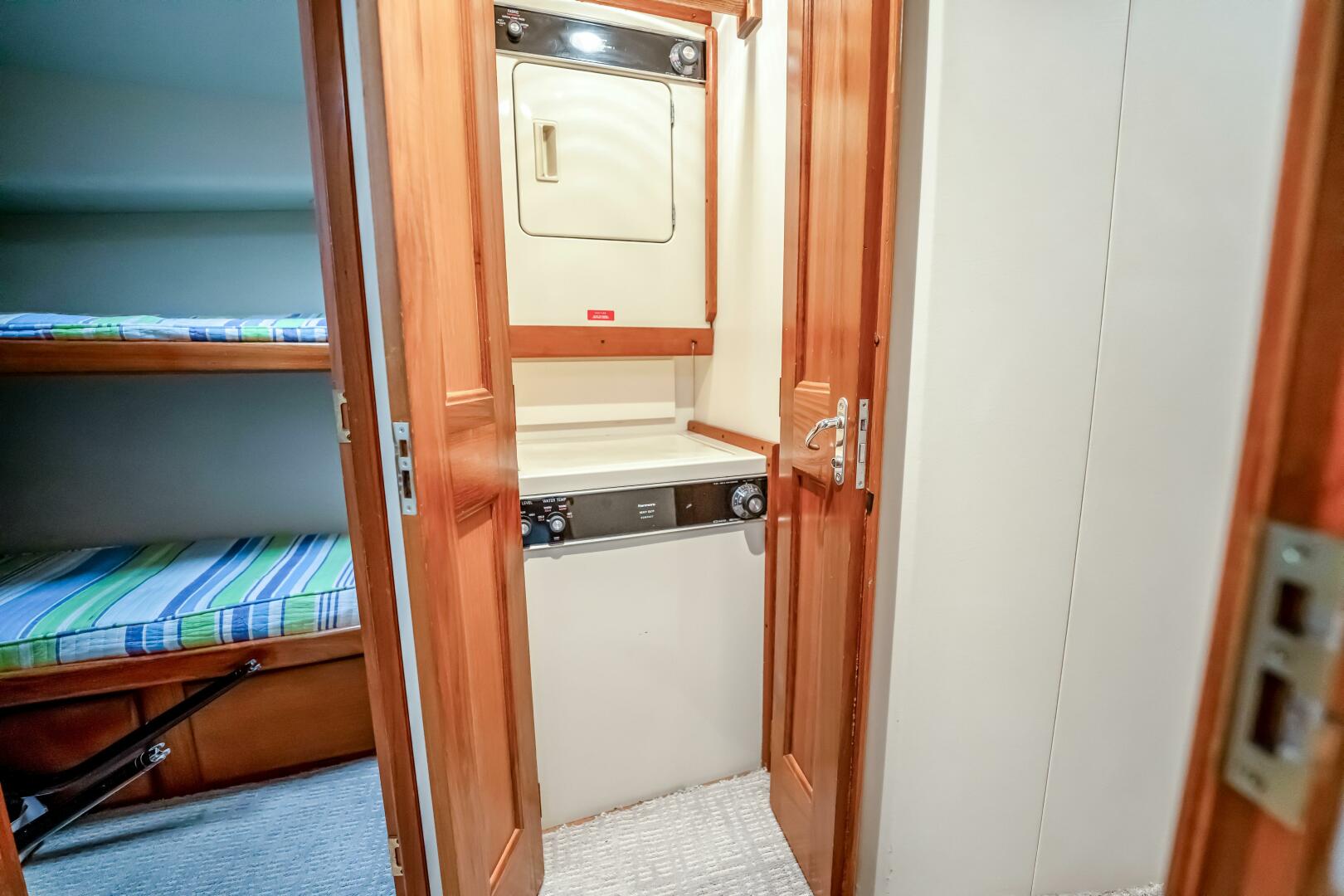 1995 Viking - Image 14