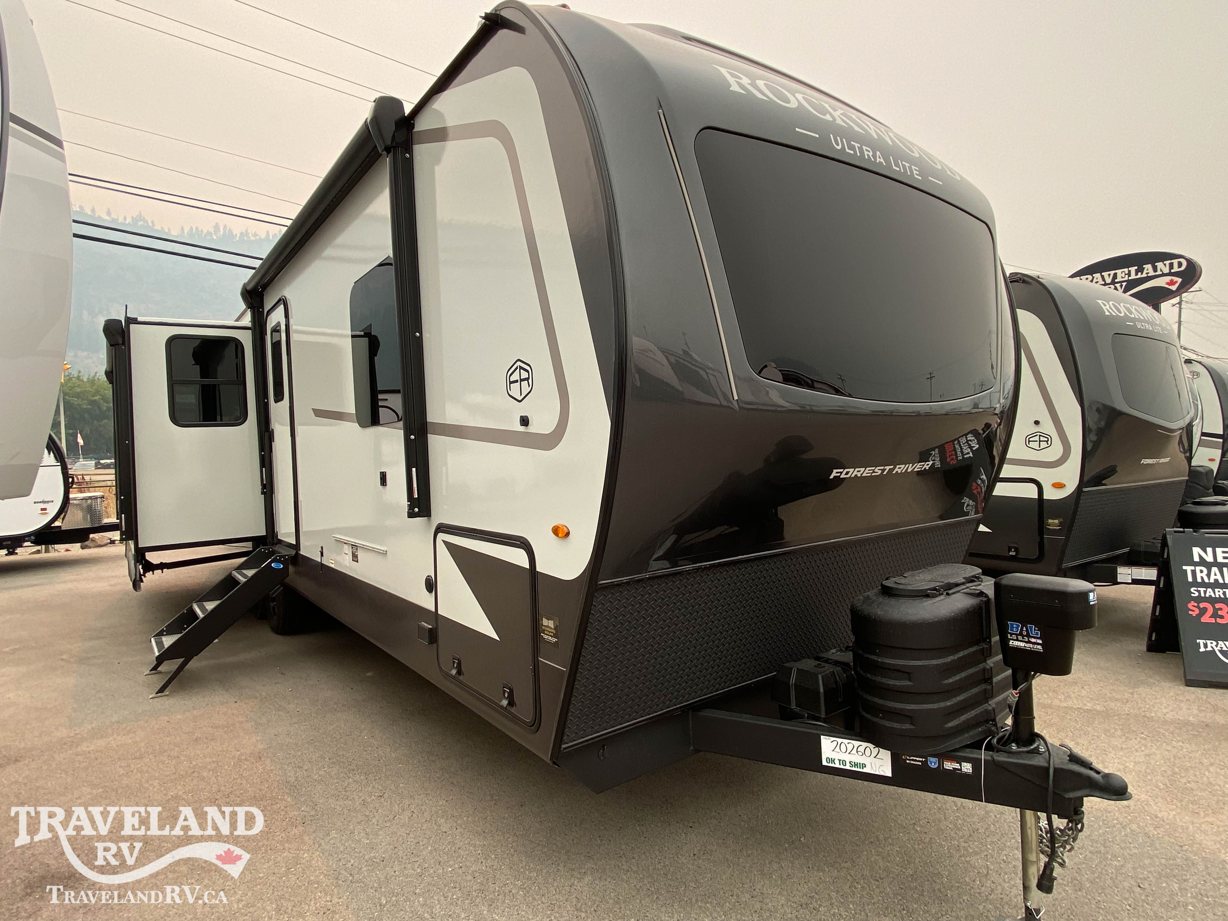 2027 Forest River Rockwood Ultra Lite 2916RL - Image 1