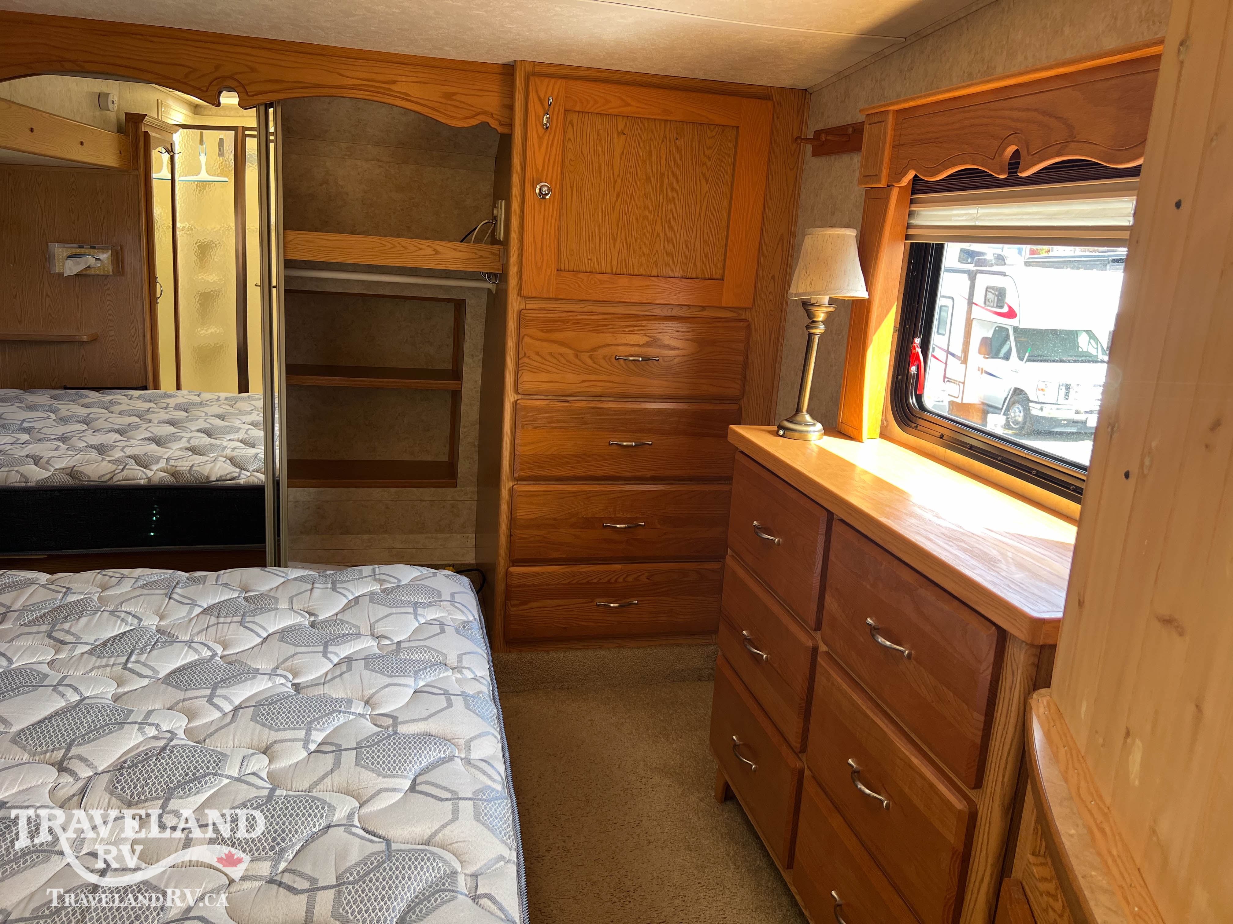 2006 KEYSTONE MONTANA 3400RL - Image 30