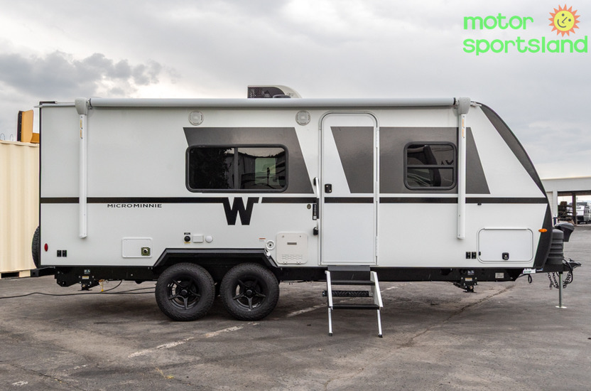 2027 Winnebago Micro Minnie 2200TBH - Image 2