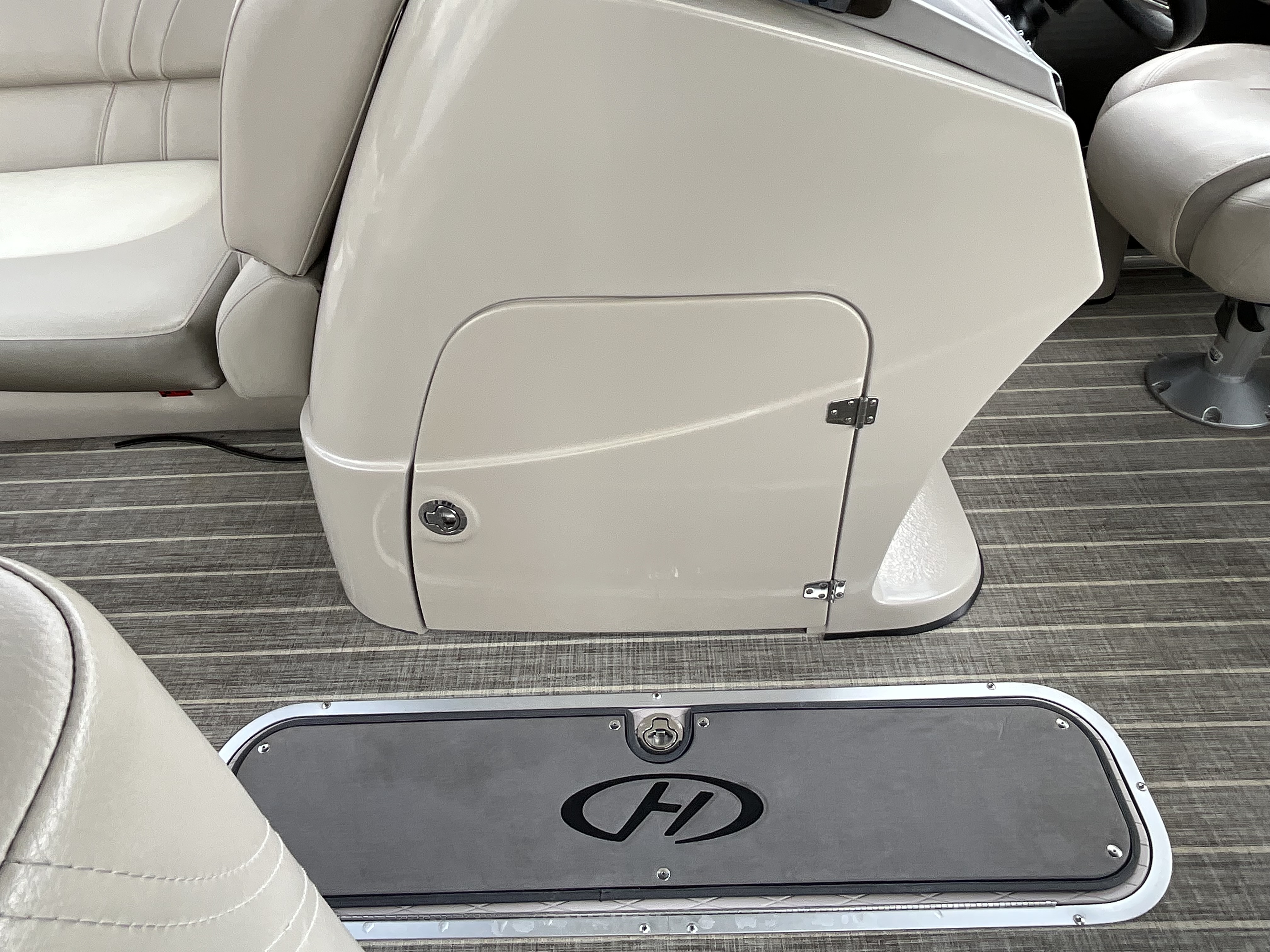 2017 HARRIS 220 SOLSTICE - Image 29
