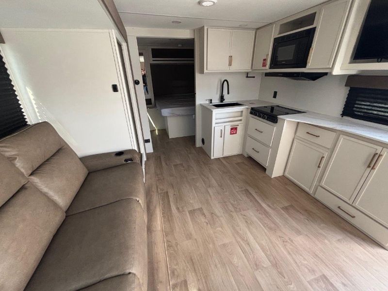 2026 Grand Design Transcend XPLOR 22RBX - Image 5