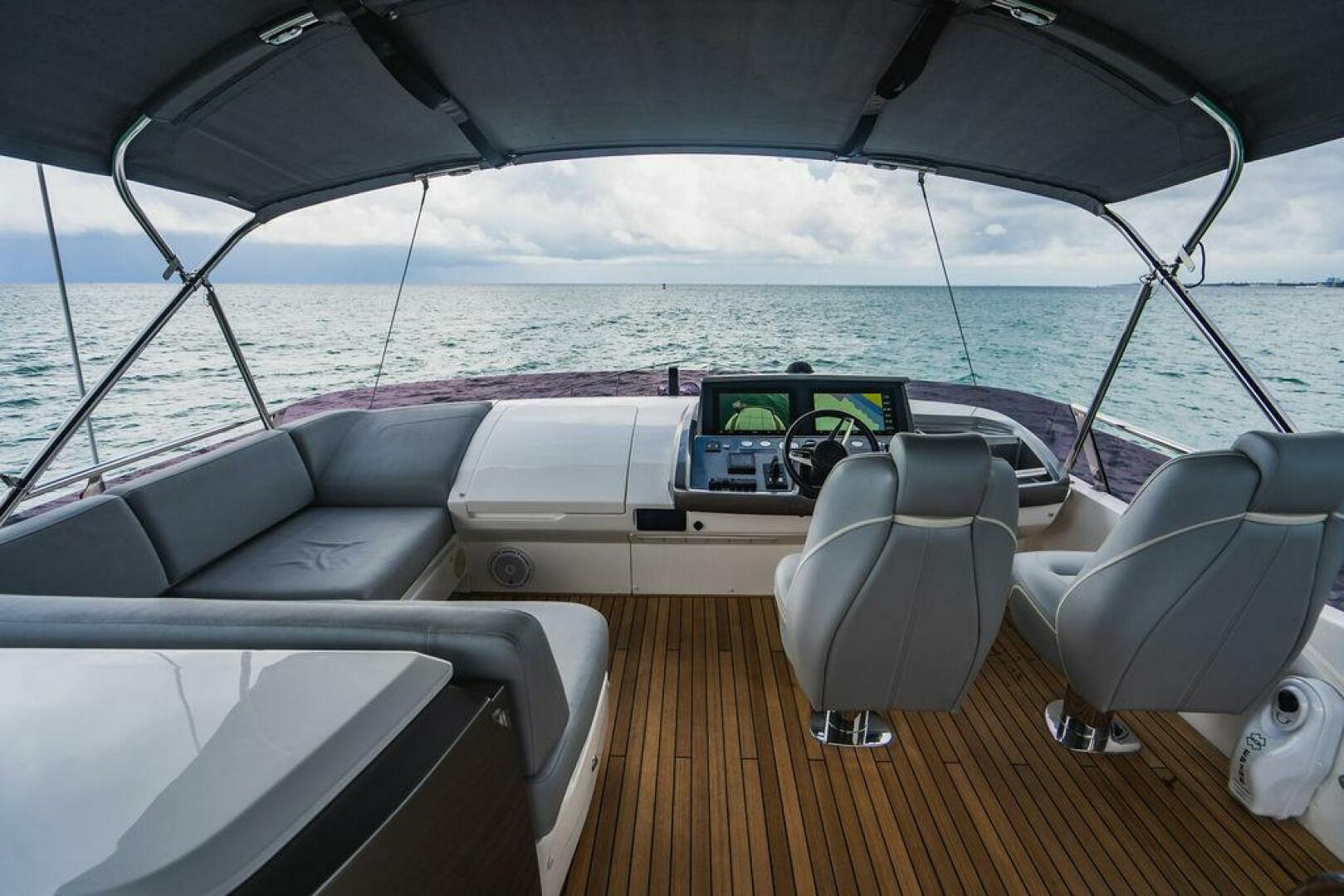 2022 Princess S66 - Image 41