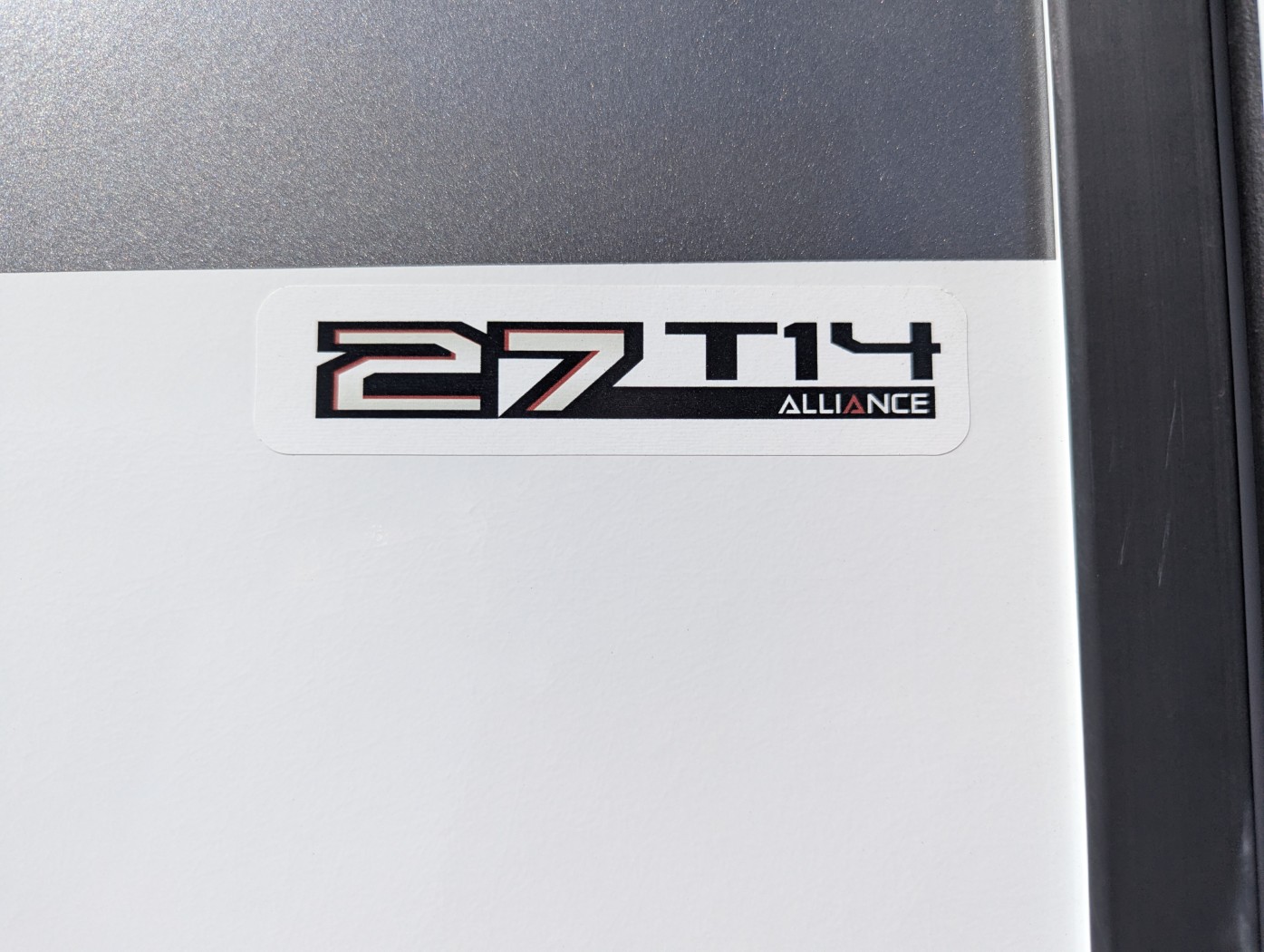 2026 Alliance RV Valor 27T14 - Image 6