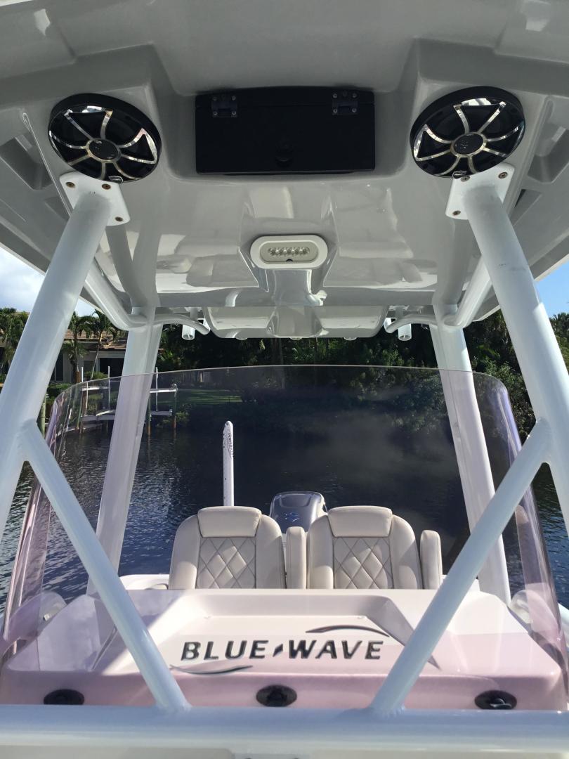 2019 Blue Wave Pure Hybrid - Image 3