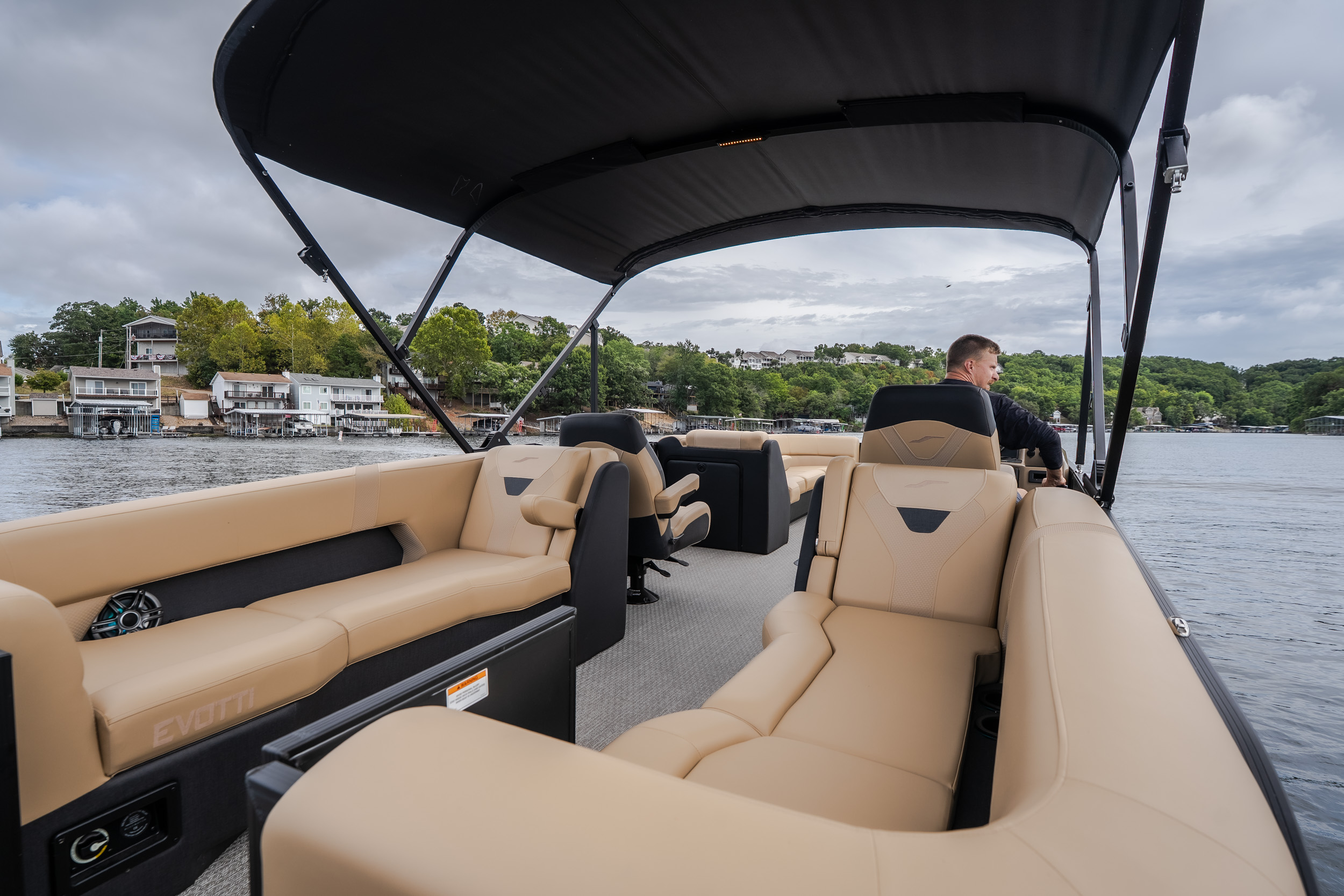 2026 Evotti 525 Quad Lounge - Image 48