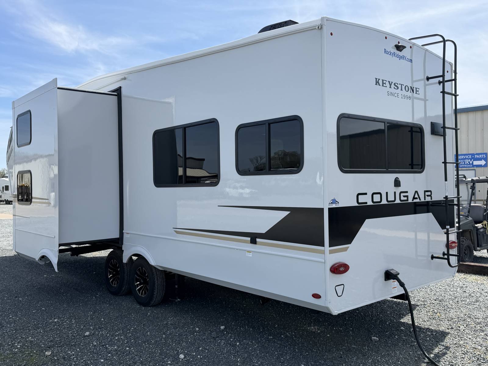 2026 Keystone Cougar Half-Ton 29MBD - Image 5