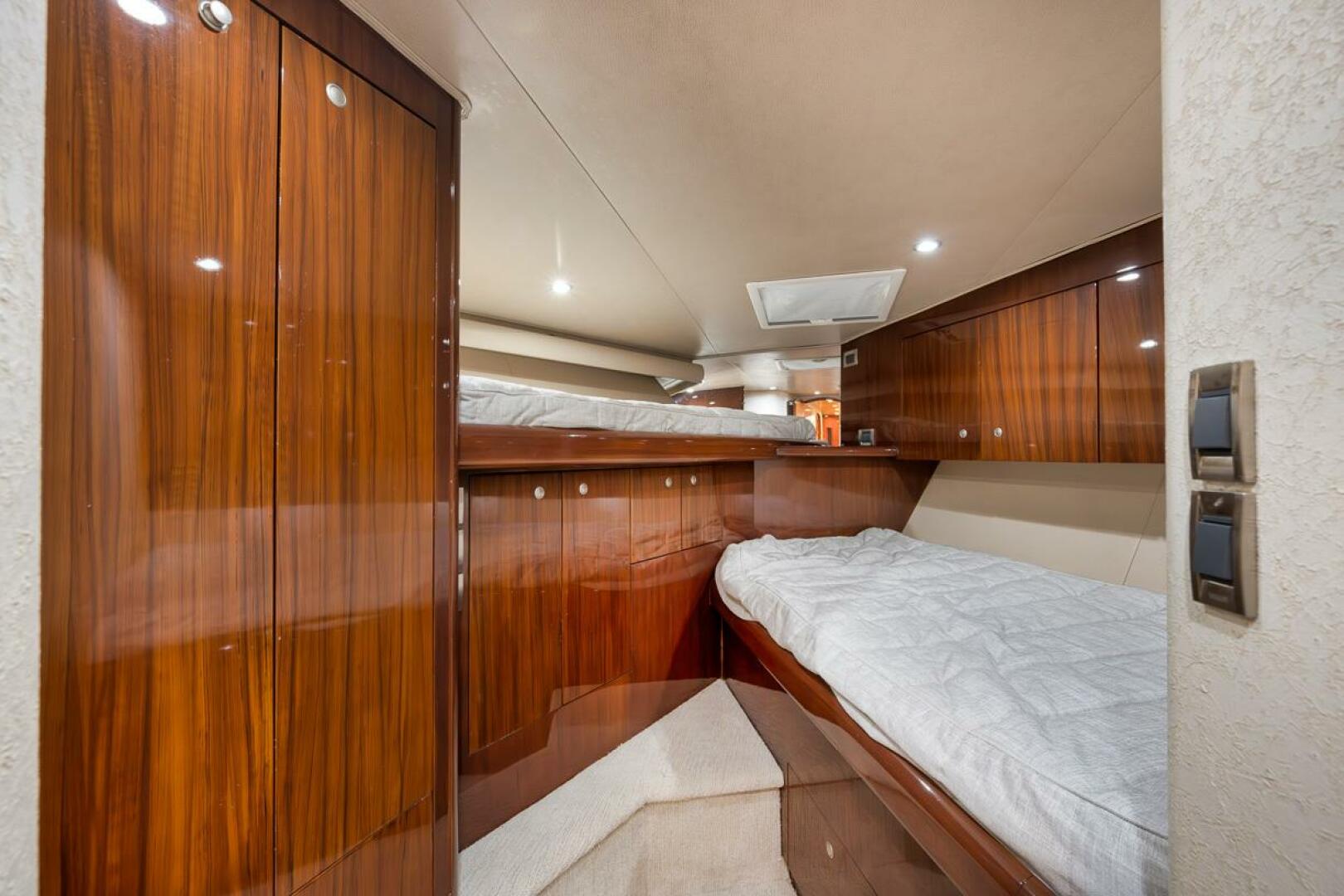 2007 Viking 52 Sport Coupe - Image 33