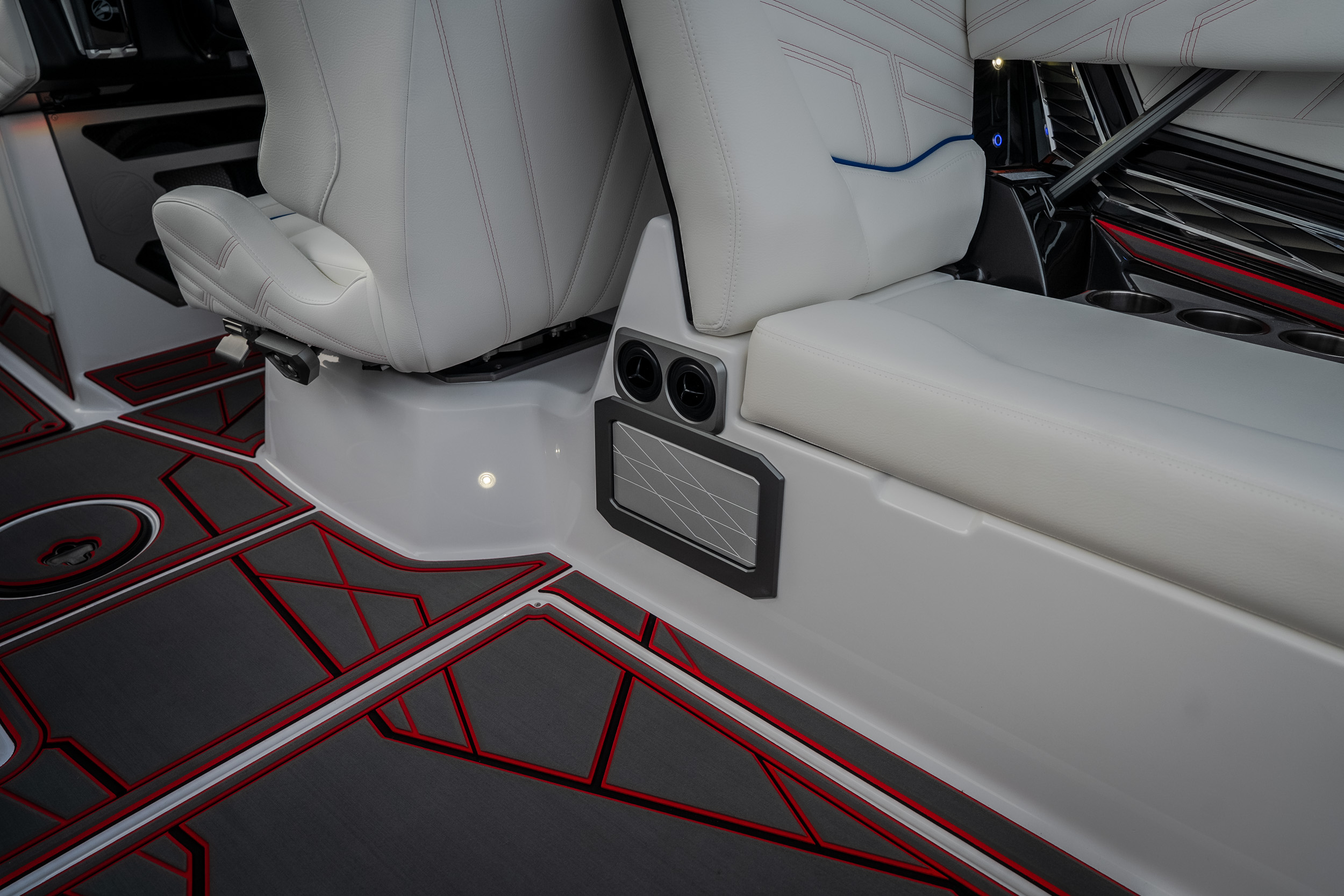 2027 Tigé  Ultré 25ZX  - Image 28