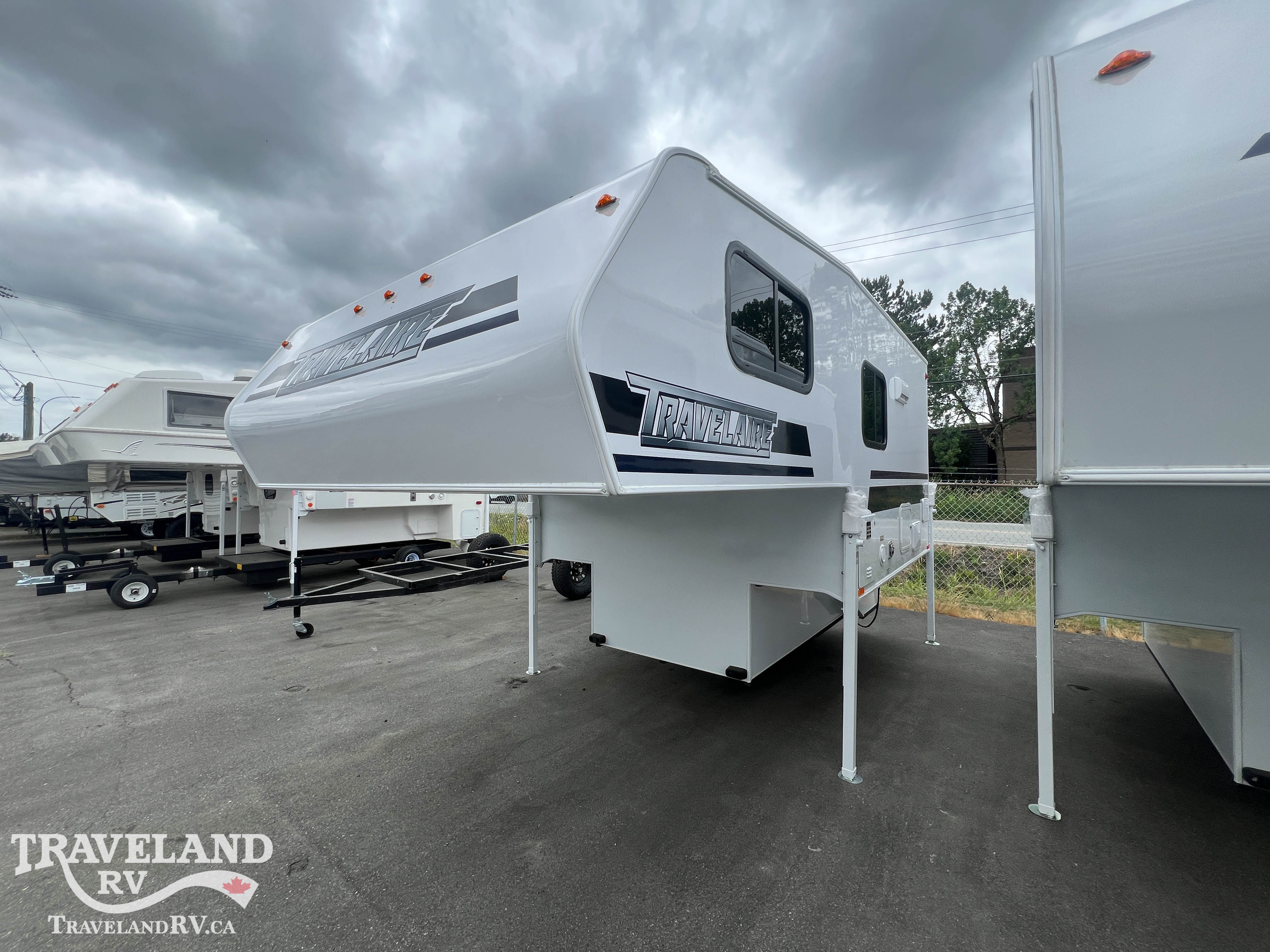 2027 Westland RV Travelaire 83SL - Image 4