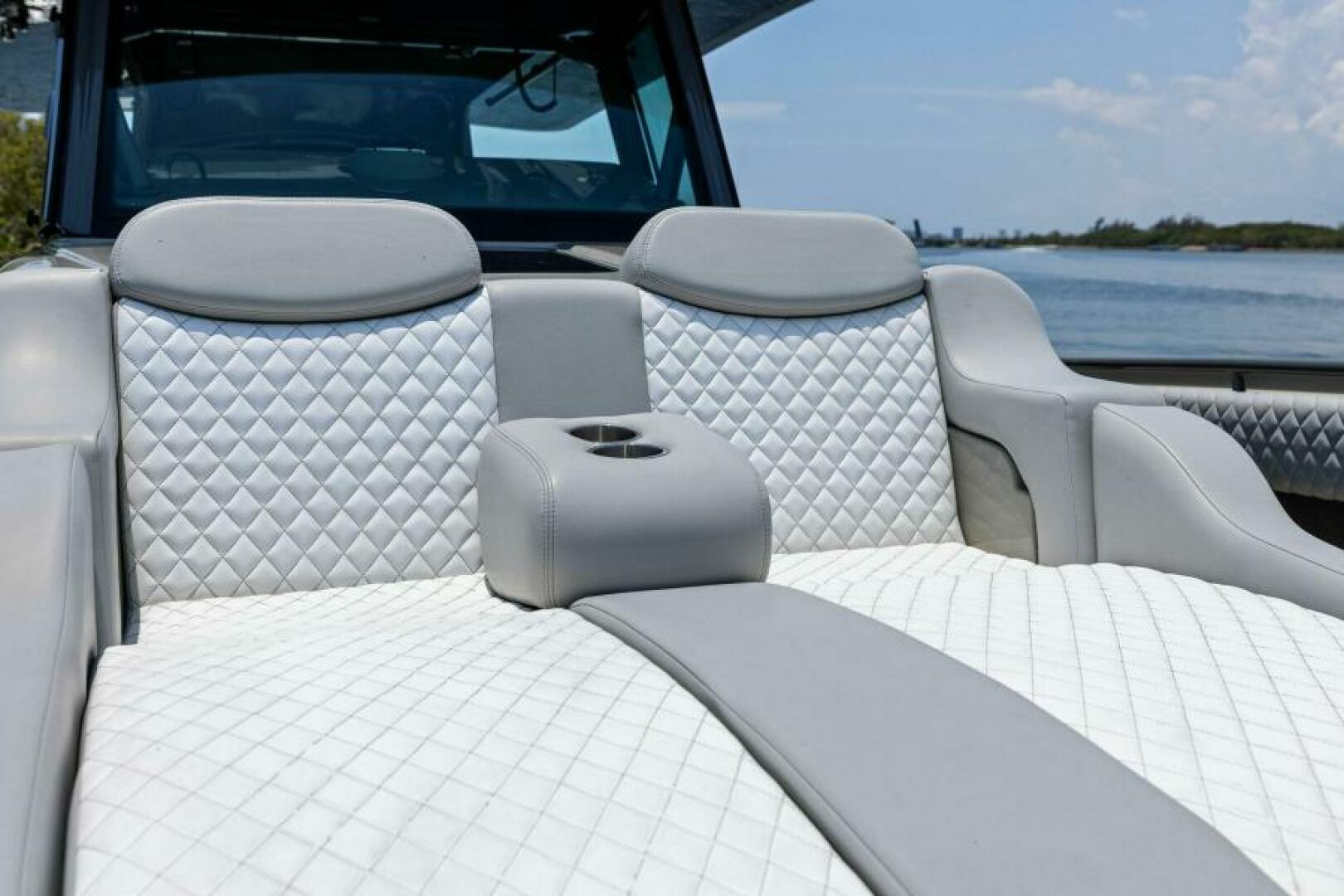 2023 HCB 53 Suenos - Image 19