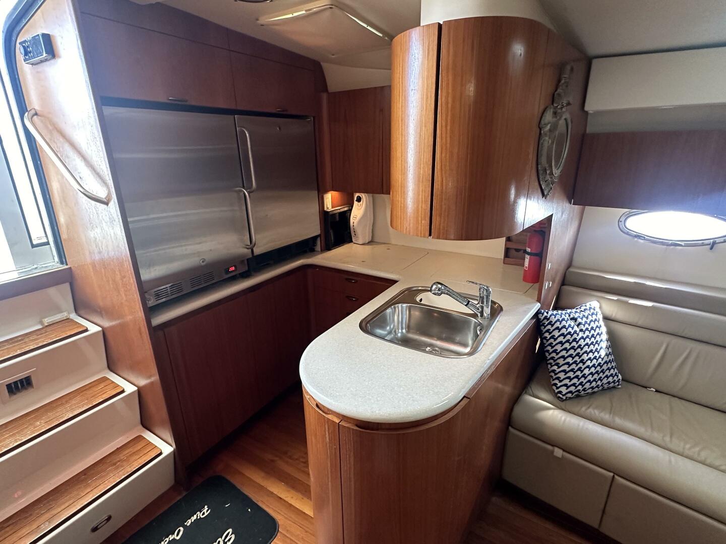 2001 Tiara Yachts 4300 Open - Image 14