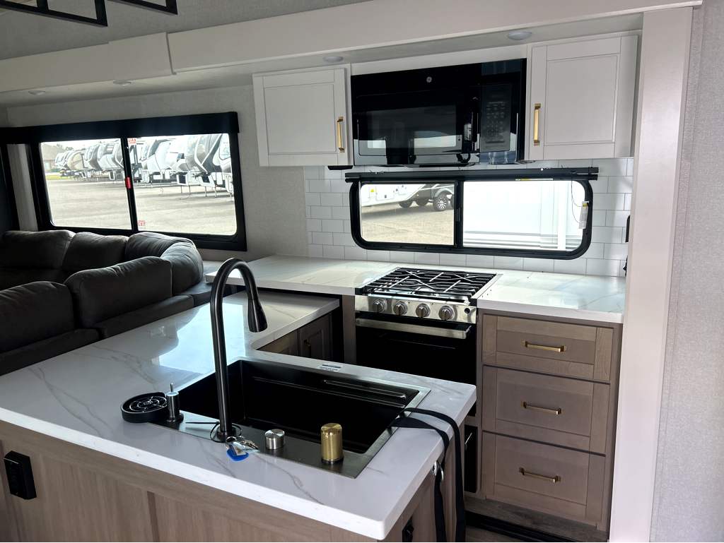 2026 JAYCO EAGLE 335LSTS - Image 7