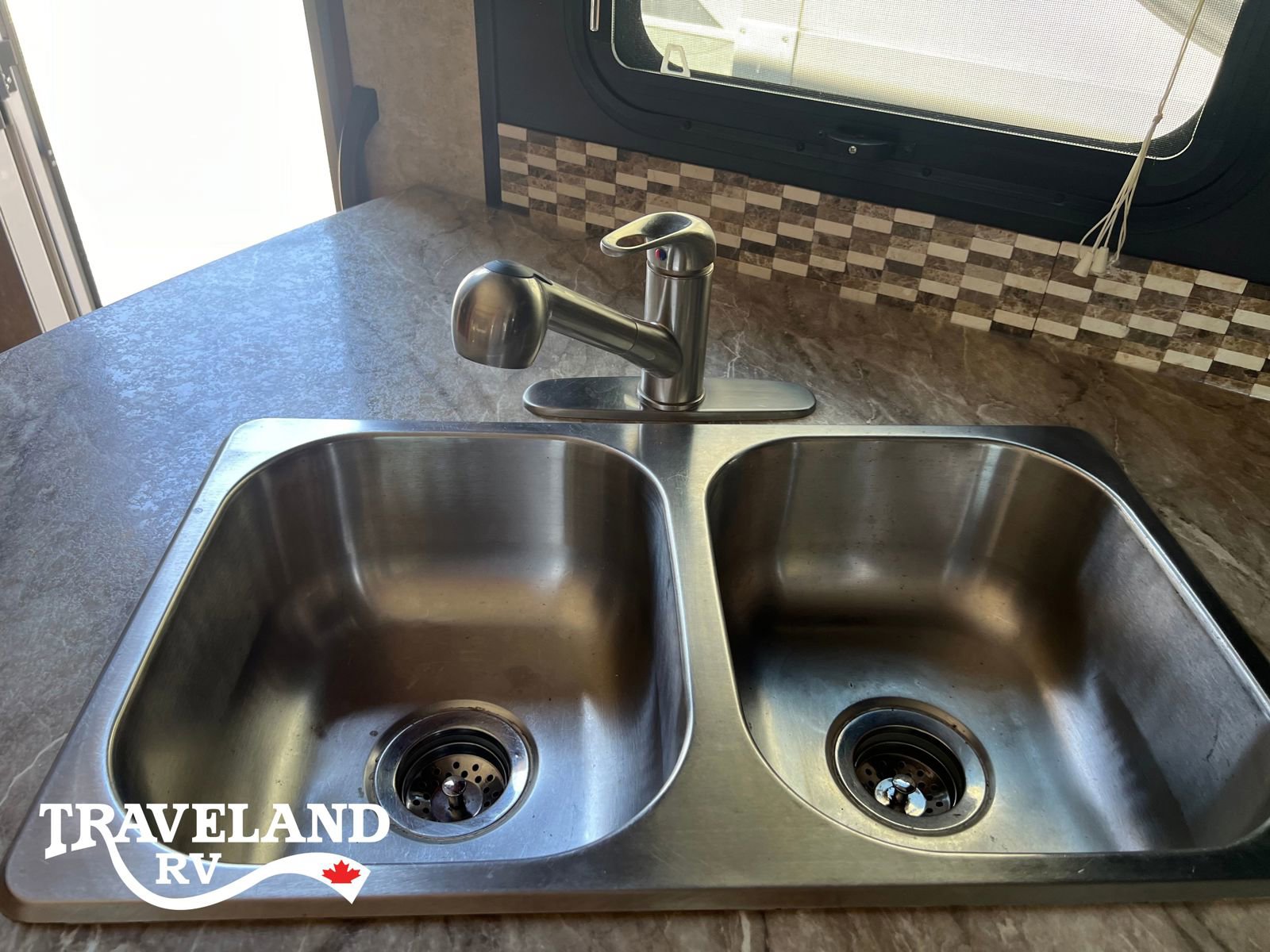 2018 Jayco Eagle HT 26.5BHS - Image 12