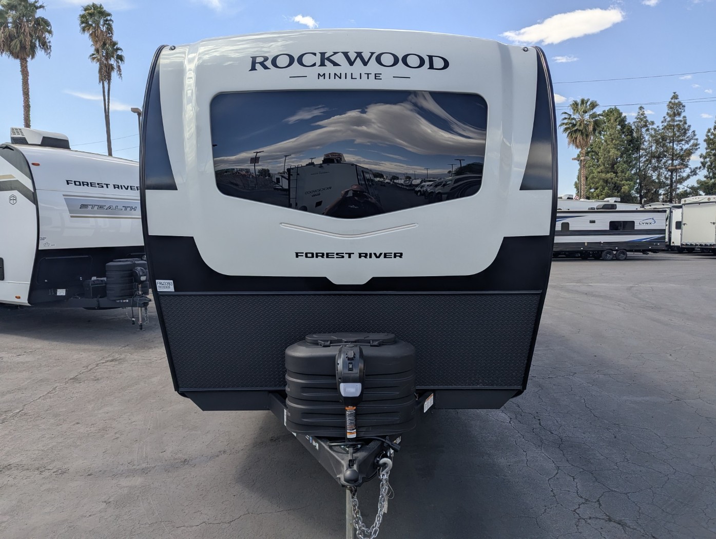 2027 Forest River Rockwood Mini Lite 2515S - Image 2