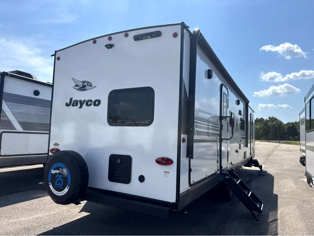 2027 JAYCO JAY FLIGHT 330TBS - Image 4