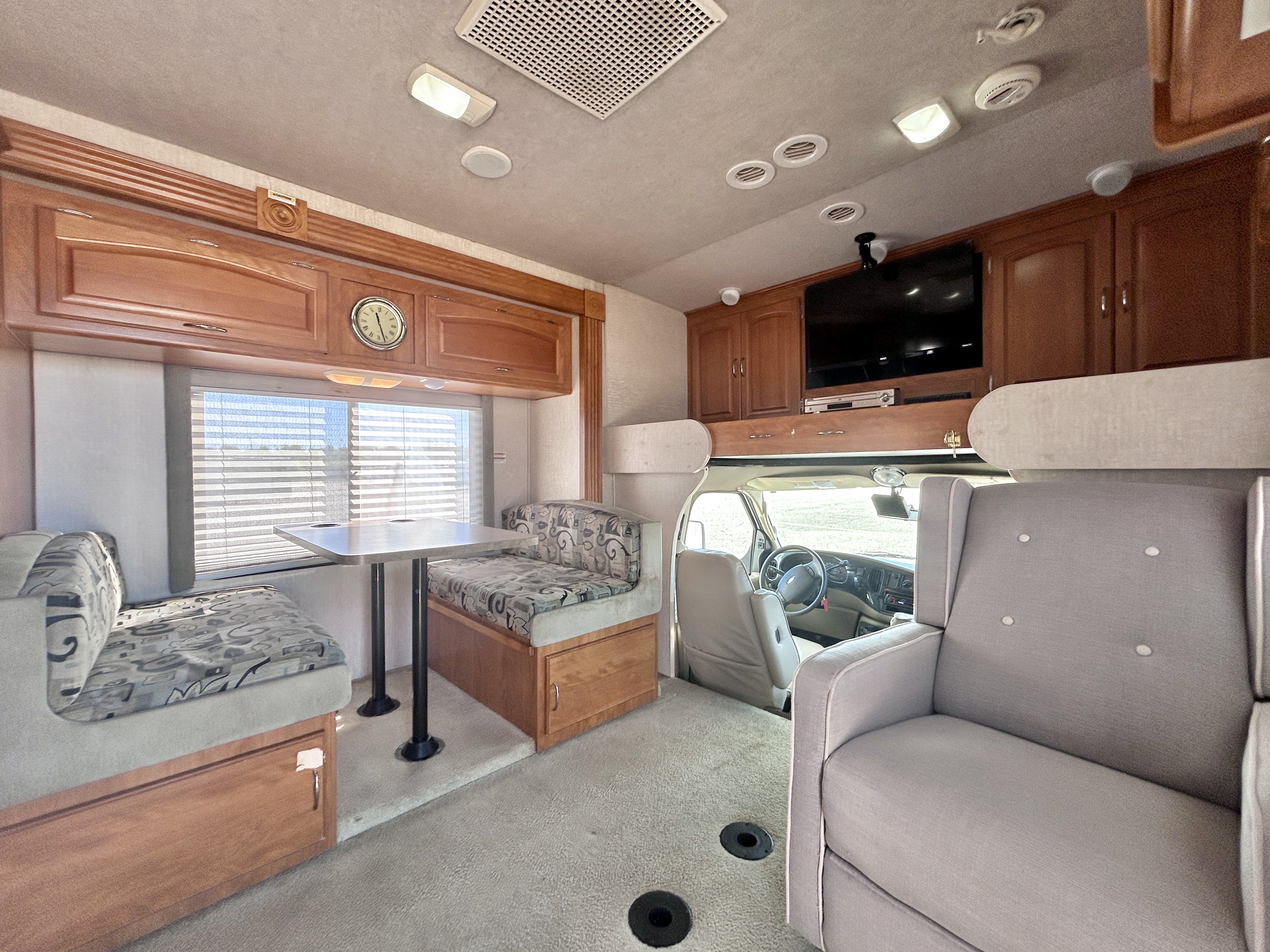 2007 FLEETWOOD TIOGA 31M - Image 15