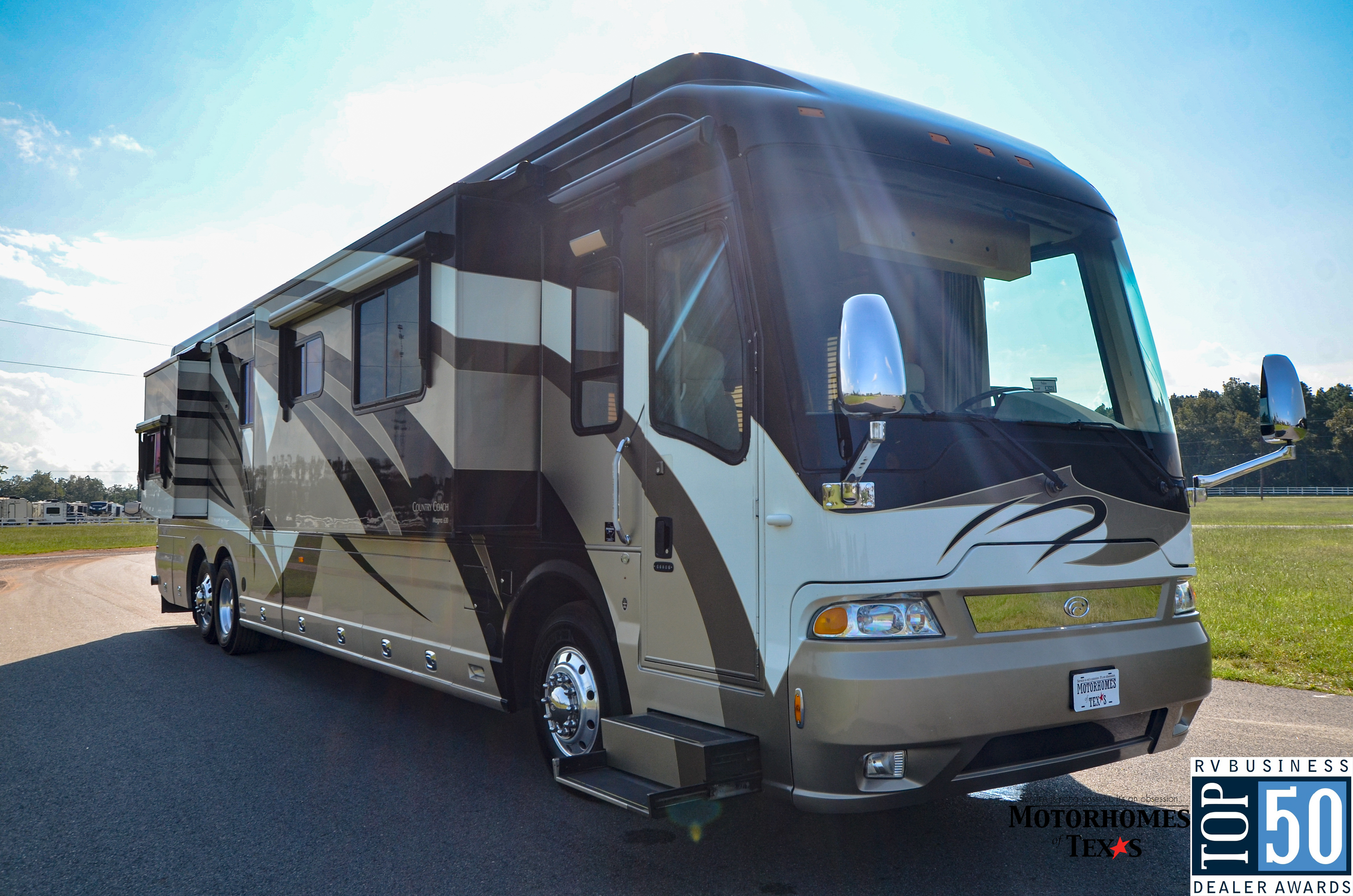 2007 Country Coach Magna  - exterior 29