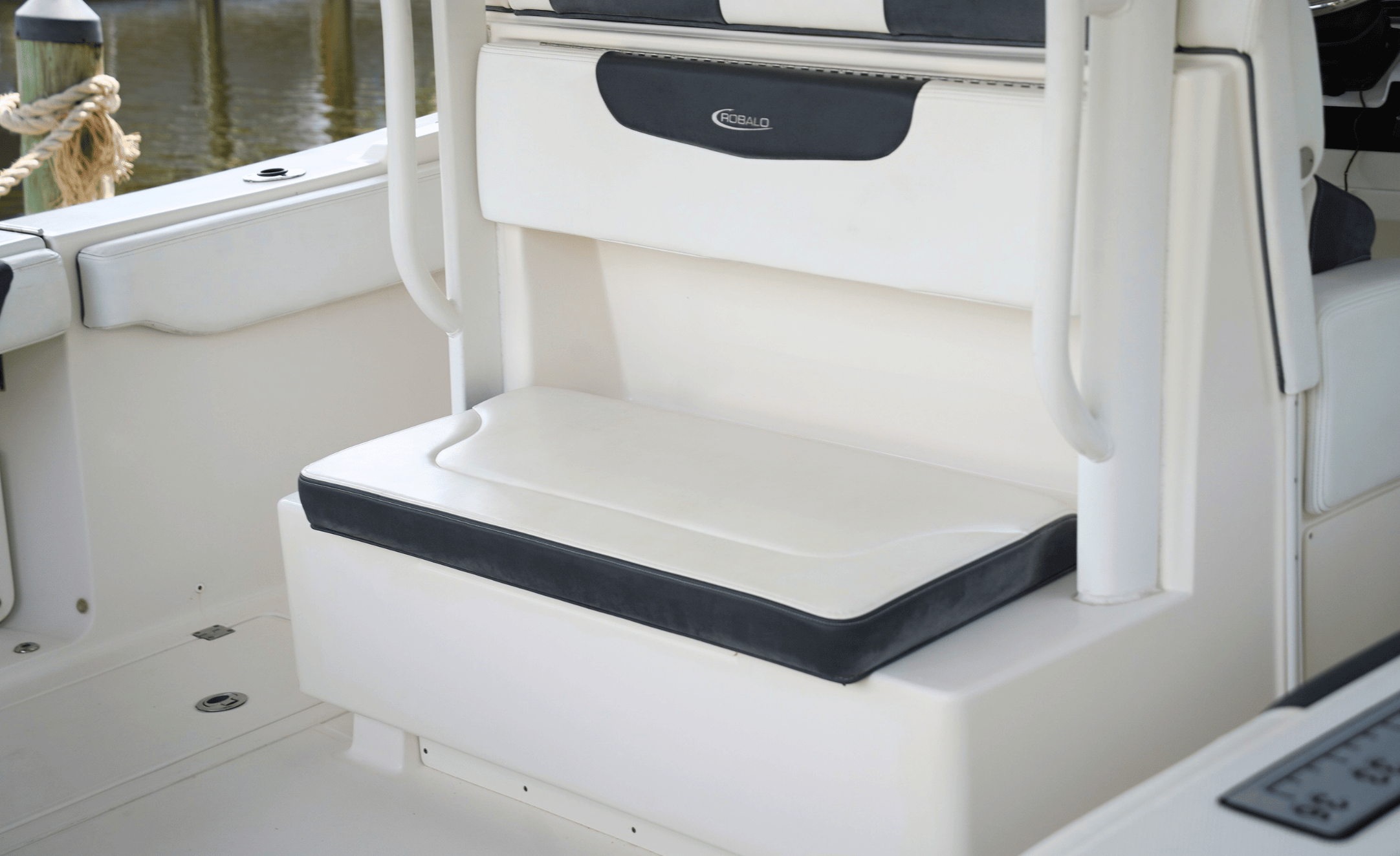 2020 ROBALO 302 - Image 33