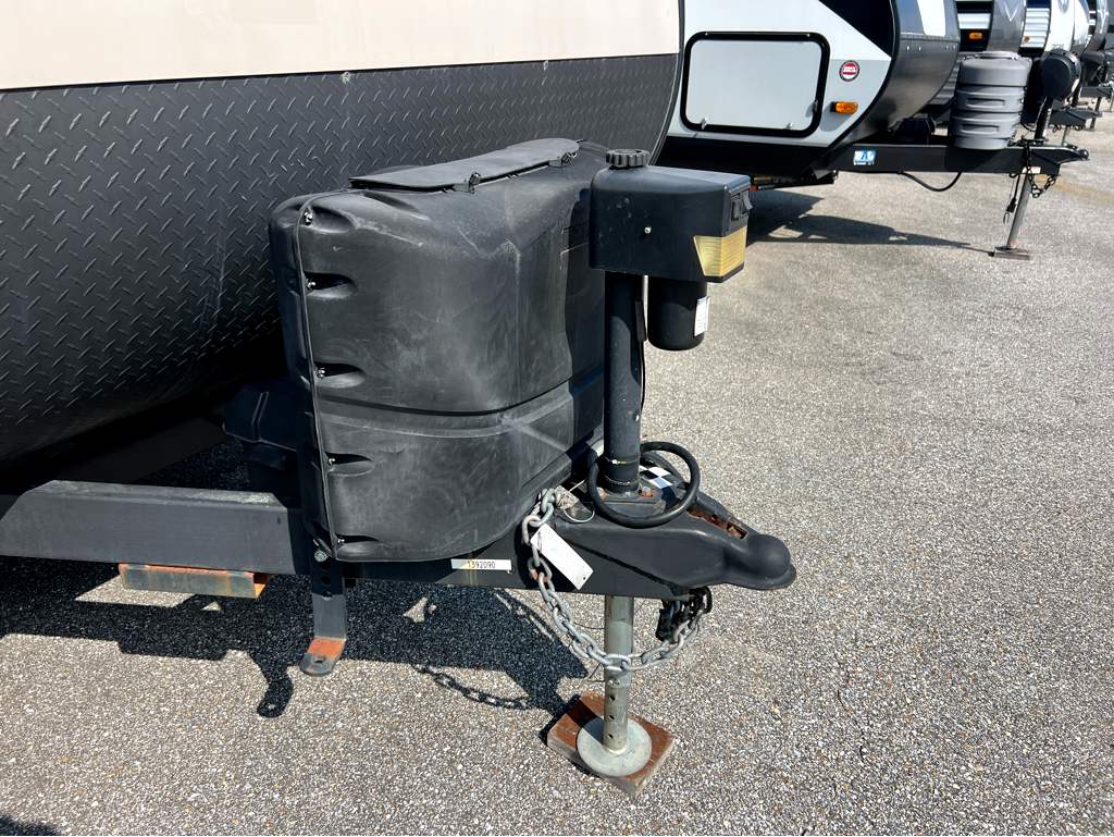 2018 FOREST RIVER WILDWOOD 254RLXL - Image 24