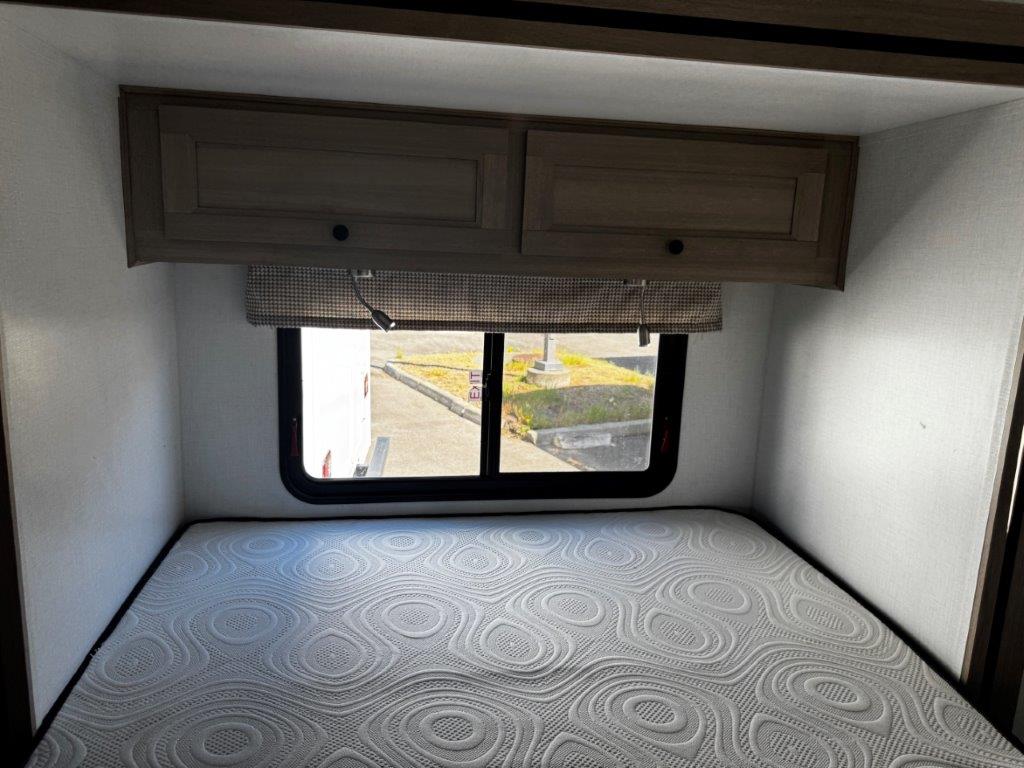 2026 Forest River Sunseeker LE 2550DSLE - Image 21