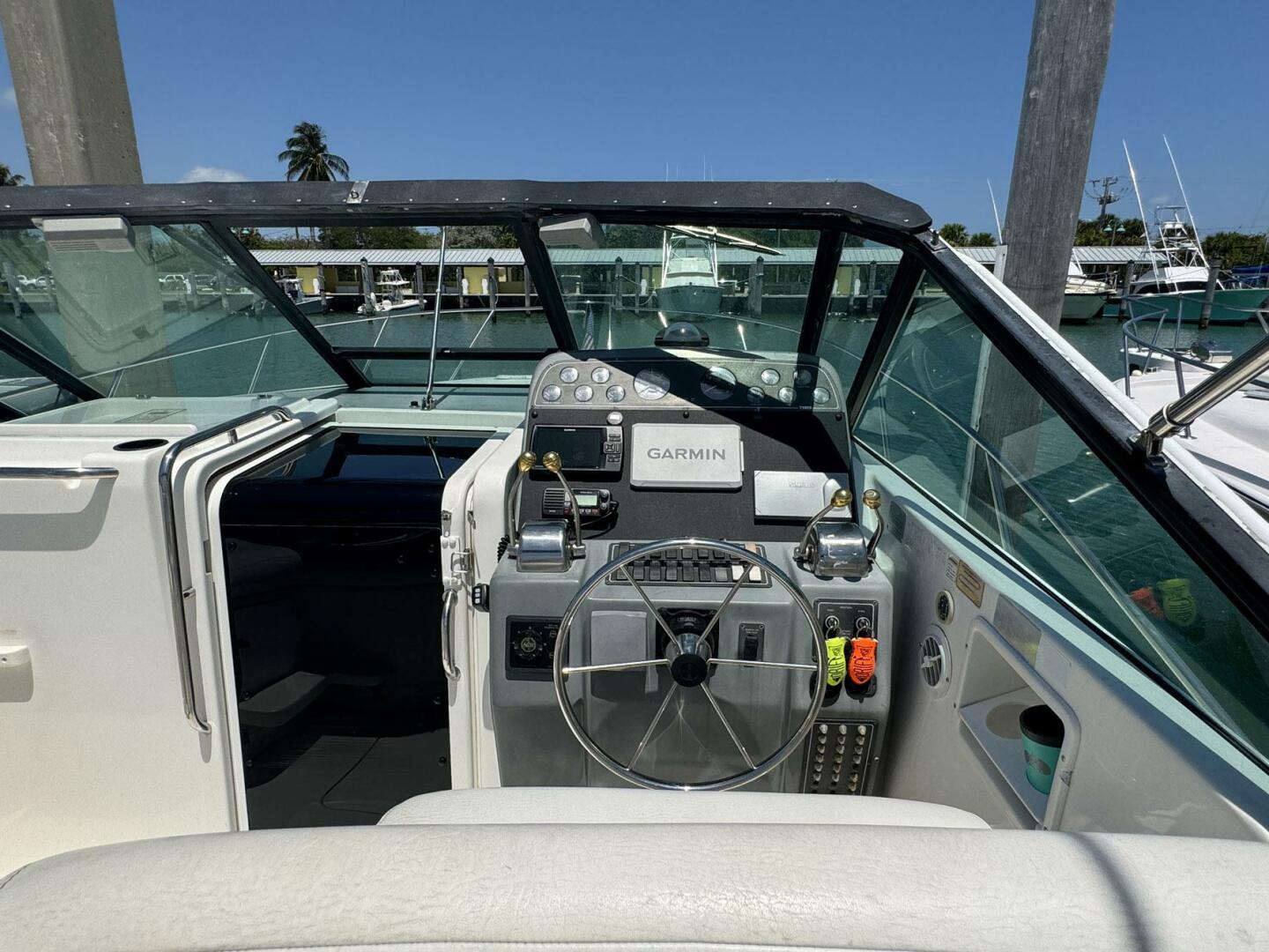2000 Tiara Yachts 3100 Open - Image 39
