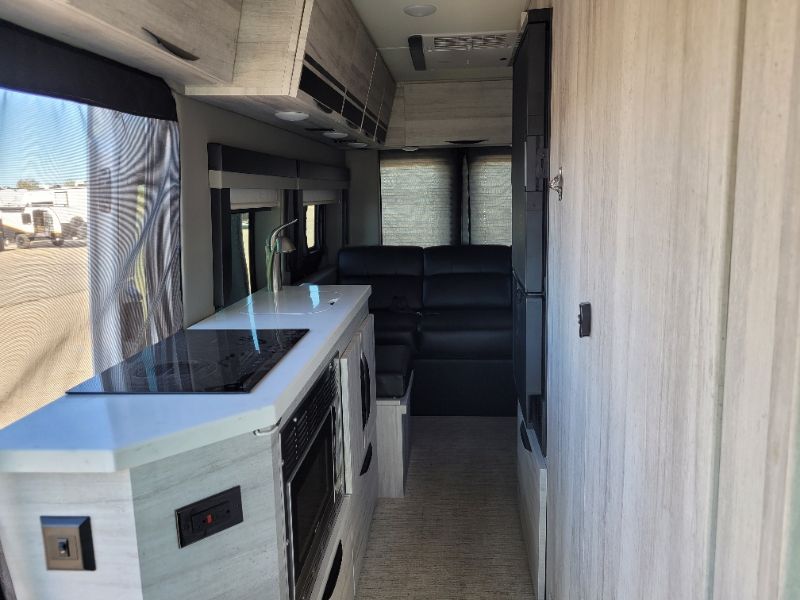 2026 Chinook Bayside RS - Image 7