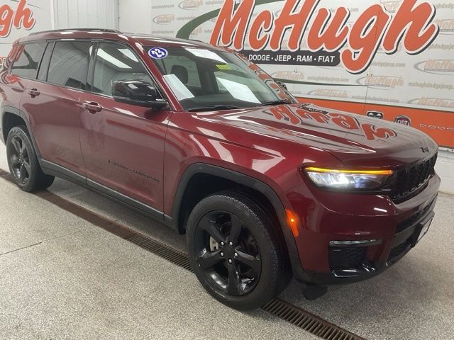 2023 Jeep Grand-Cherokee-L Laredo Altitude 4x4 - Image 3