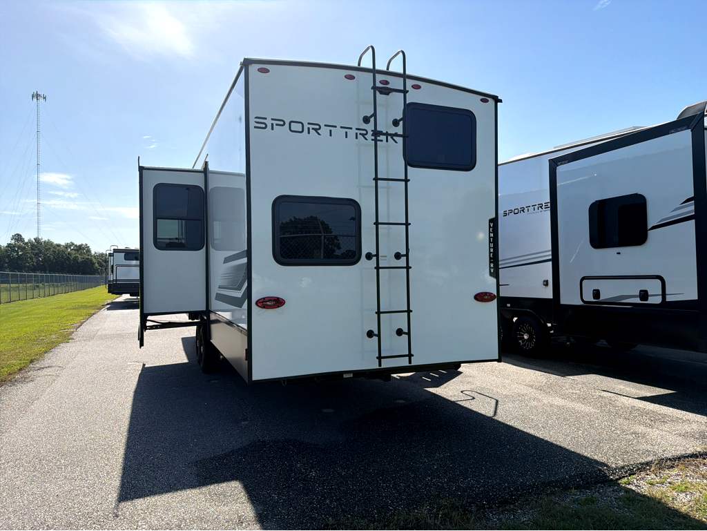 2027 VENTURE RV SPORTTREK 312VTB - Image 4