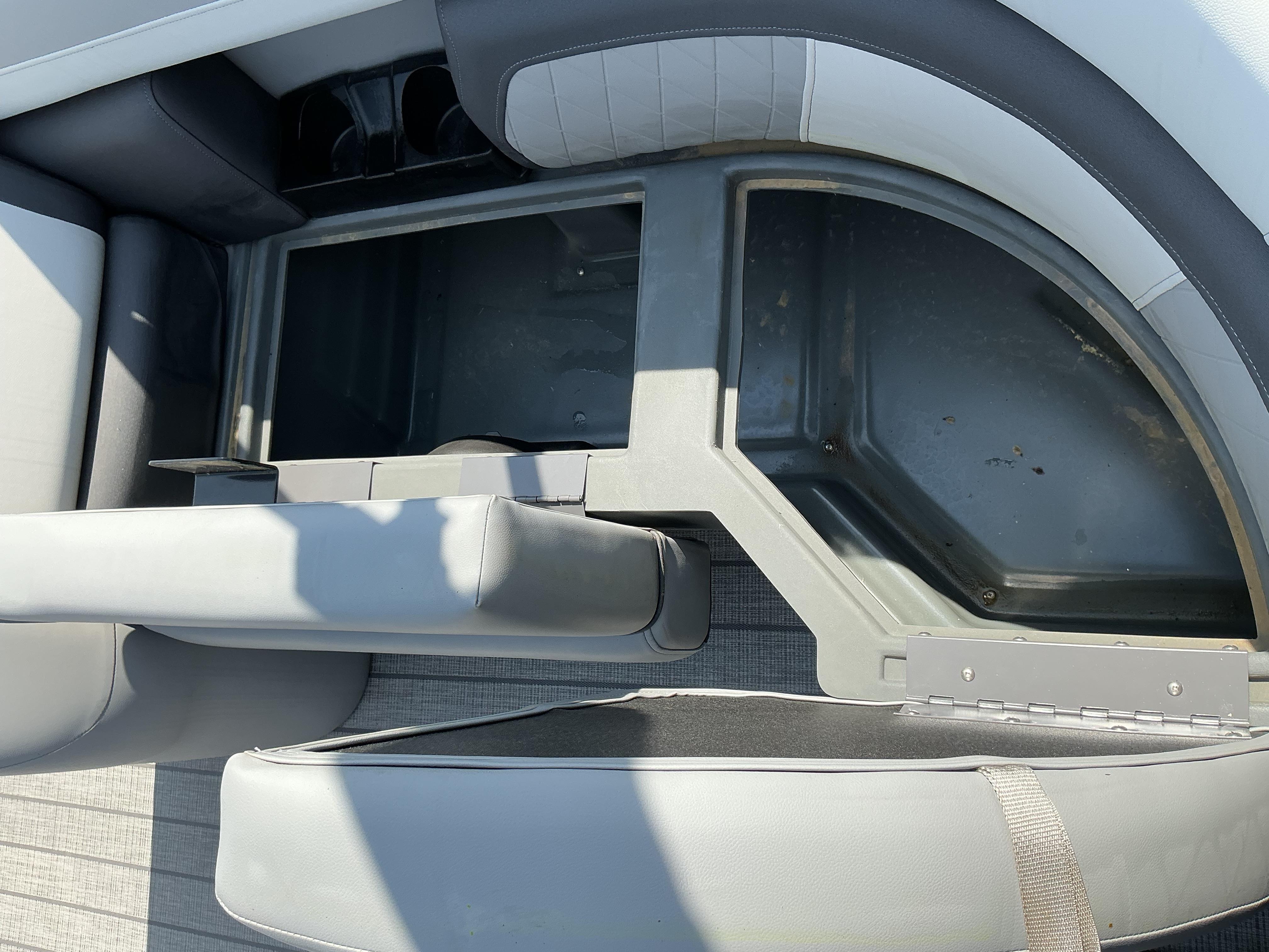 2026 Starcraft EXS 3 R - Image 19