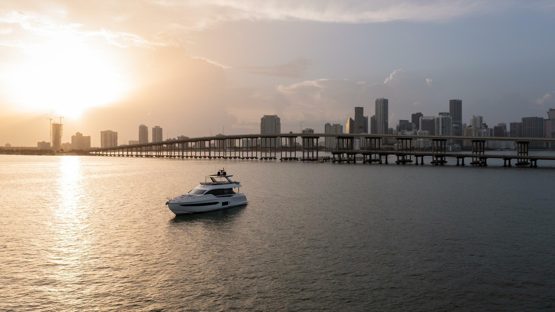 2022 Azimut 78 - Image 19