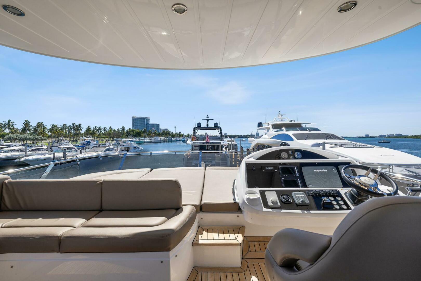 2014 Sunseeker Manhattan 73 - Image 4