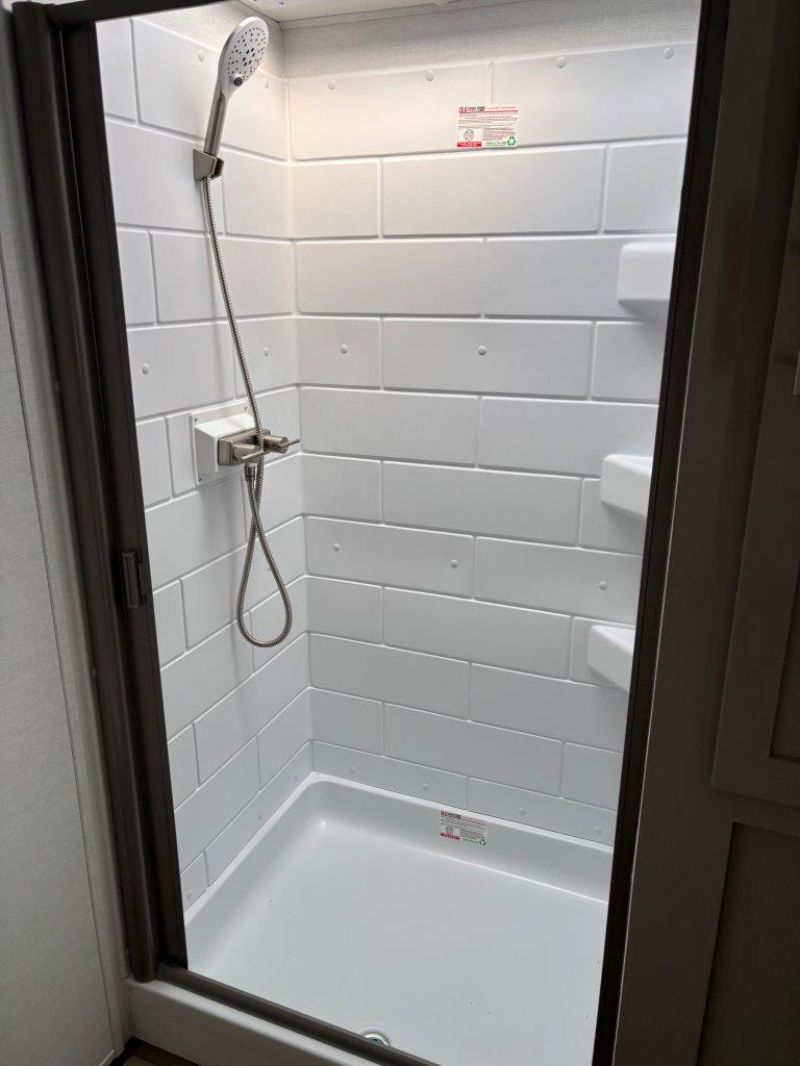 2026 Alliance RV Avenue 25RL - Image 19