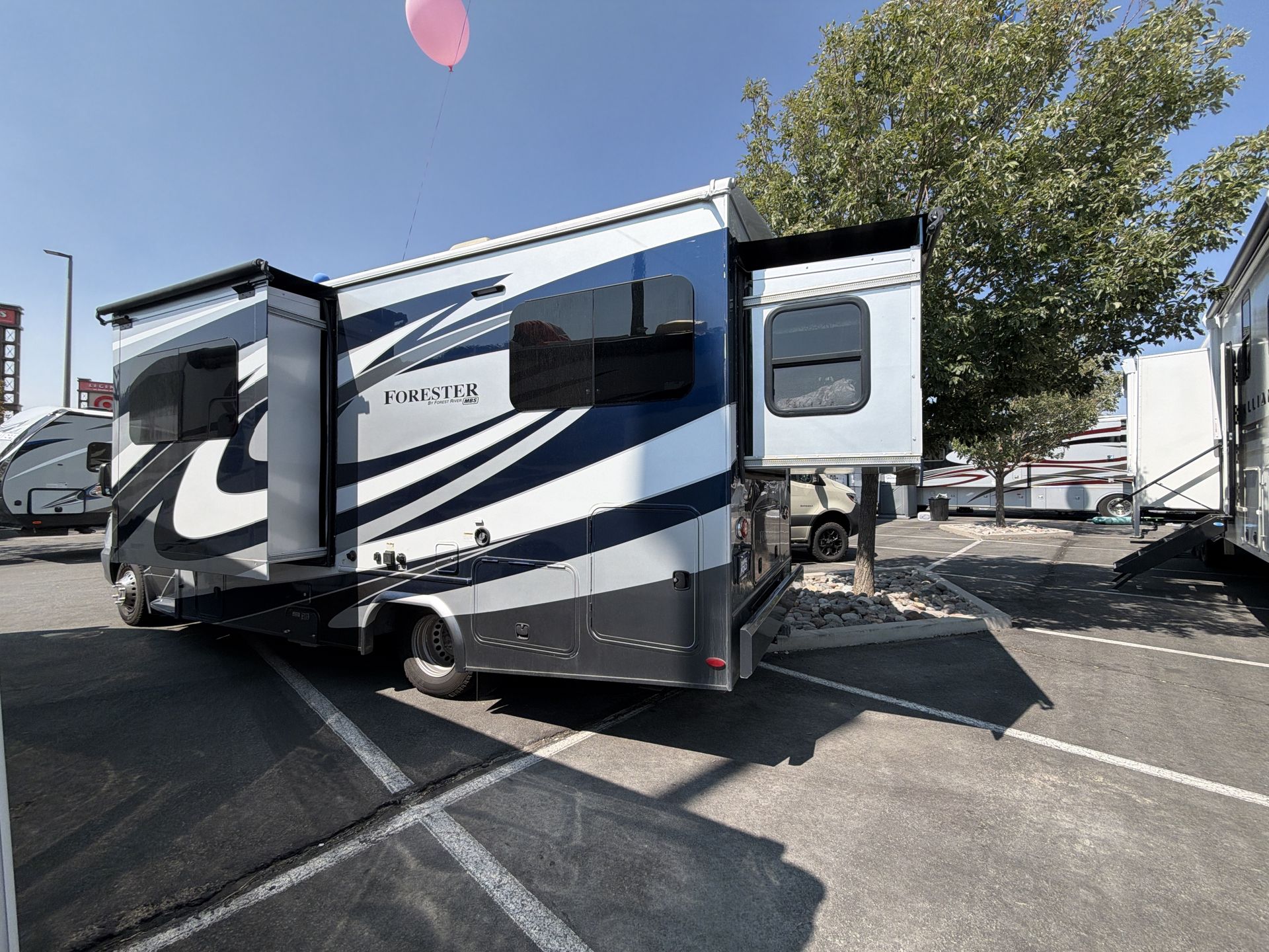 2018 Forest River Forester 2401R MBS - Image 5