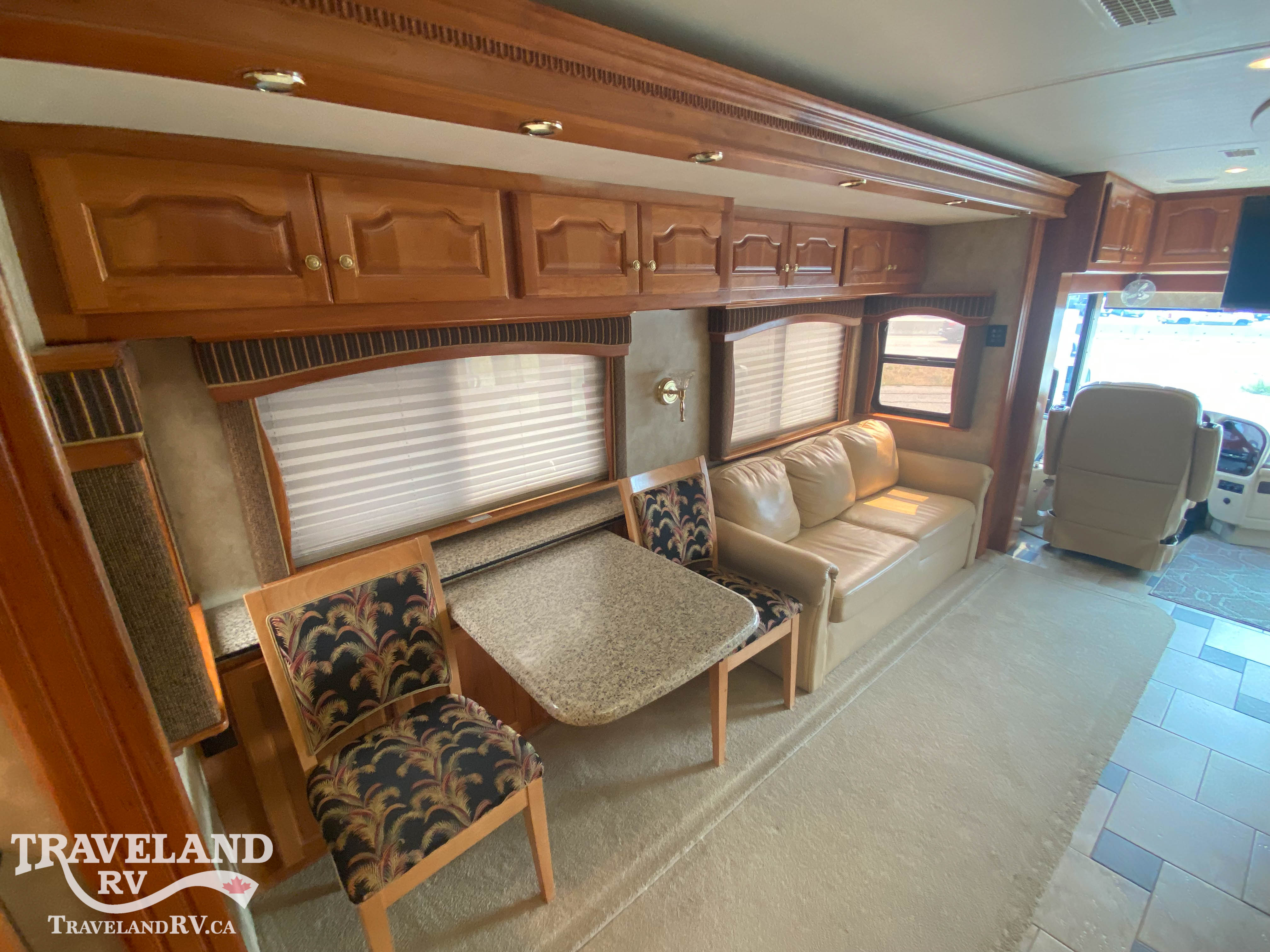 2007 COUNTRY COACH ALLURE 42 - Image 6
