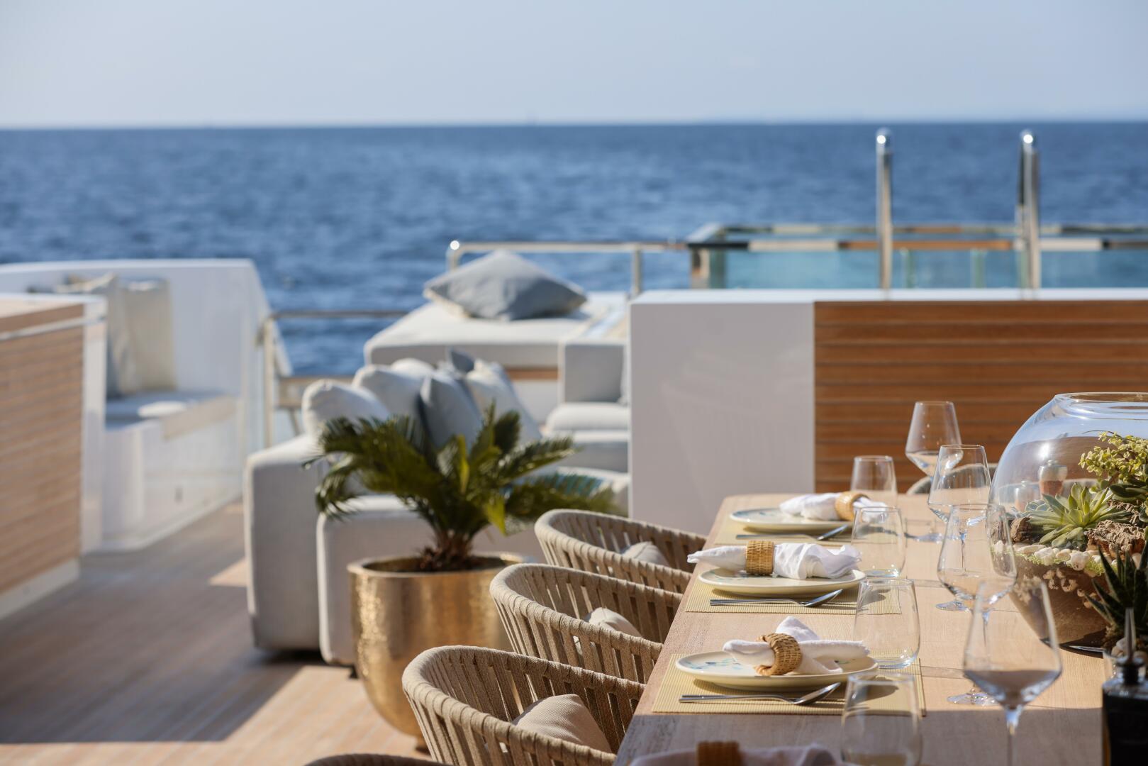 2023 Canados Expedition Yacht - Image 28
