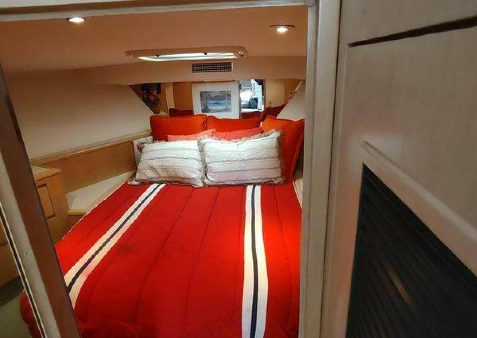 1996 Hatteras 50' Sport Deck - Image 55