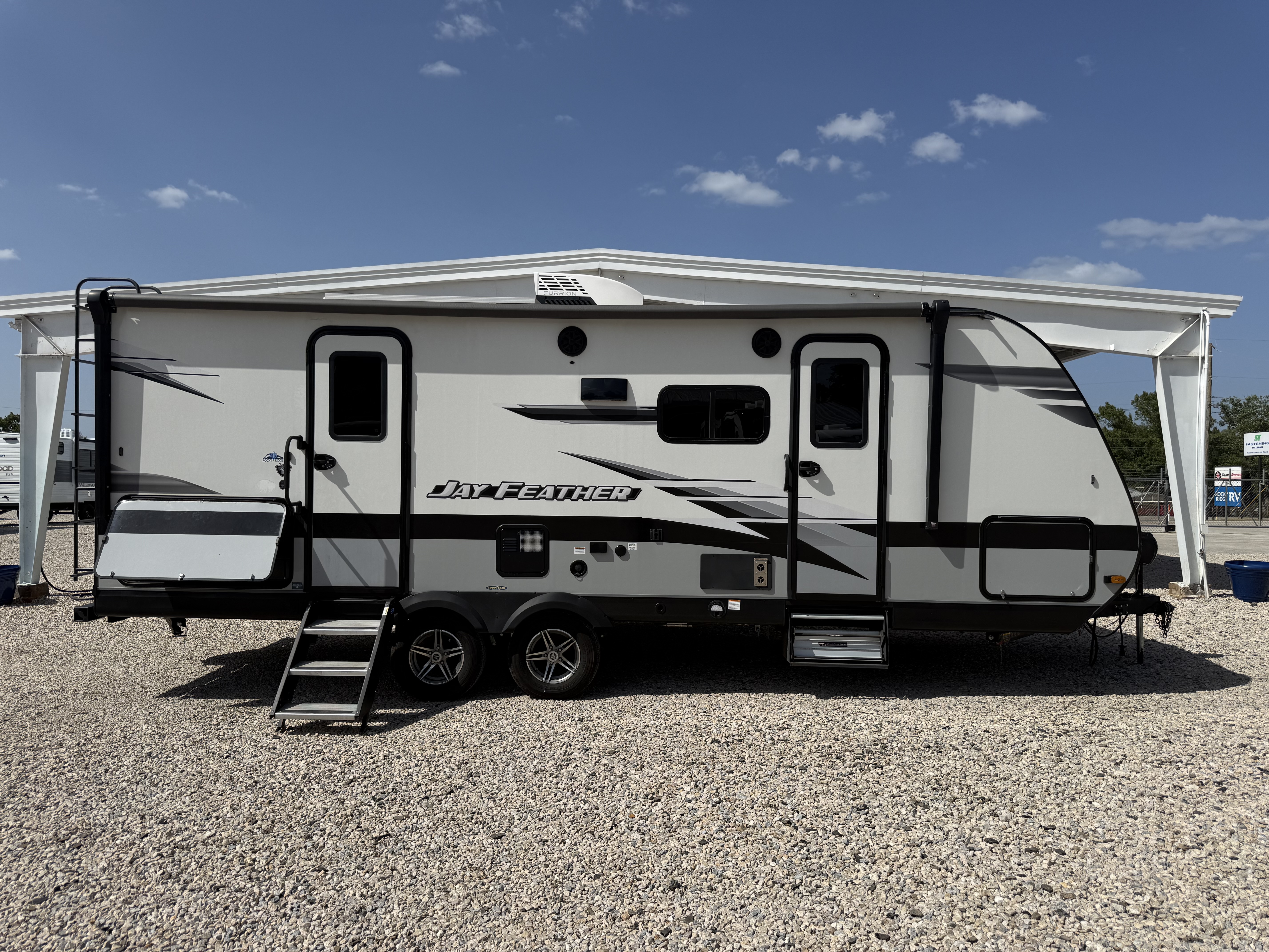 2023 Jayco Jay Feather 22RB - Image 9