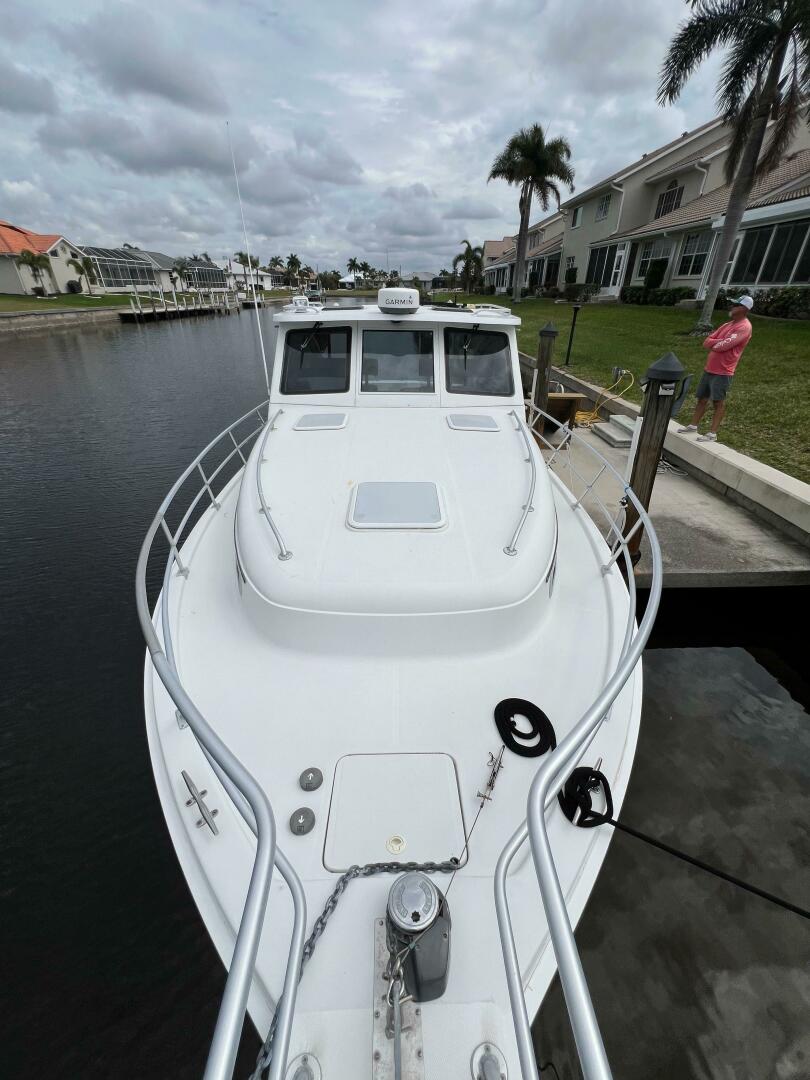 2000 Mainship Pilot 34 - Image 5