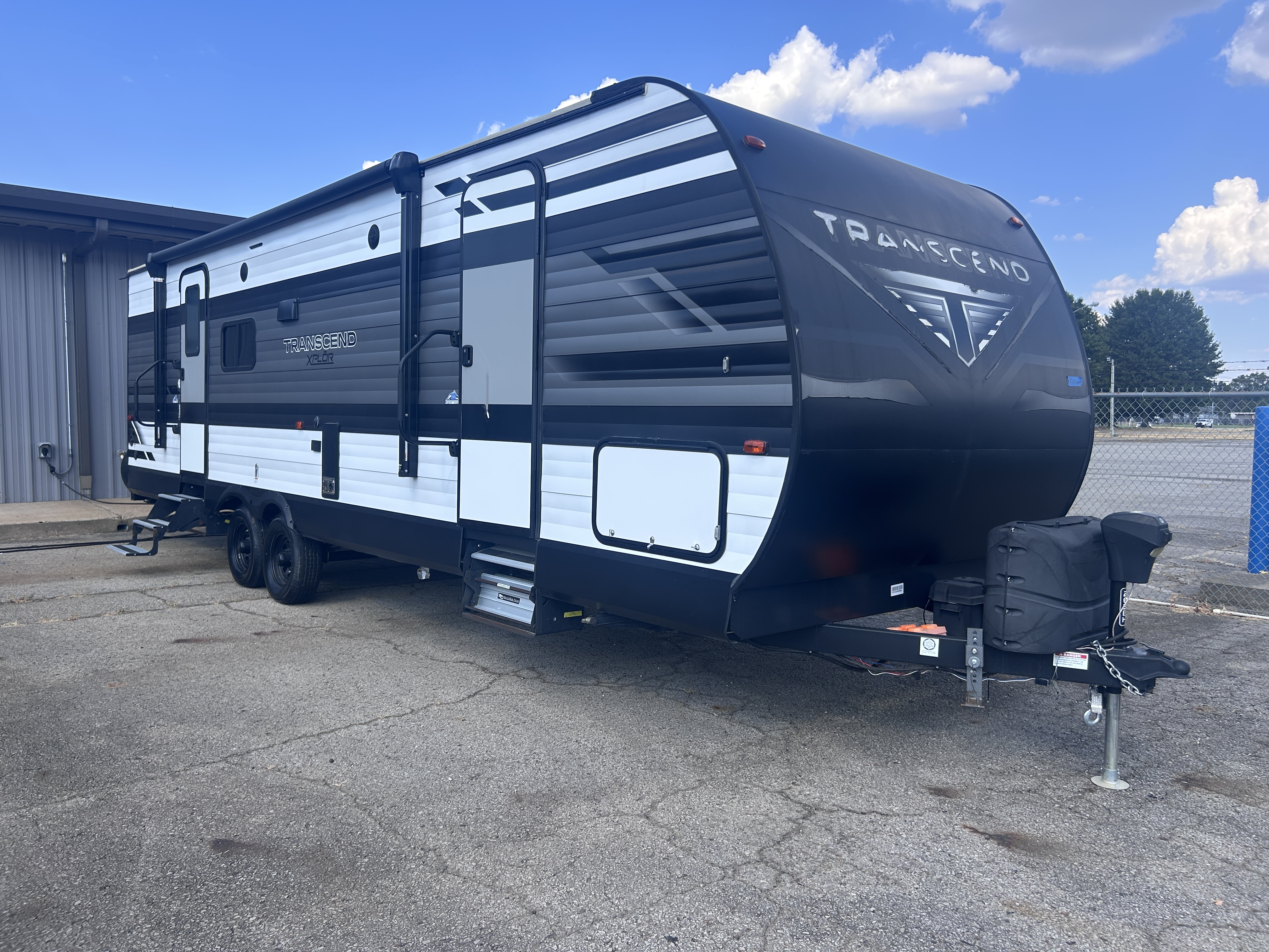 2022 Grand Design Transcend XPLOR 265BH - Image 1