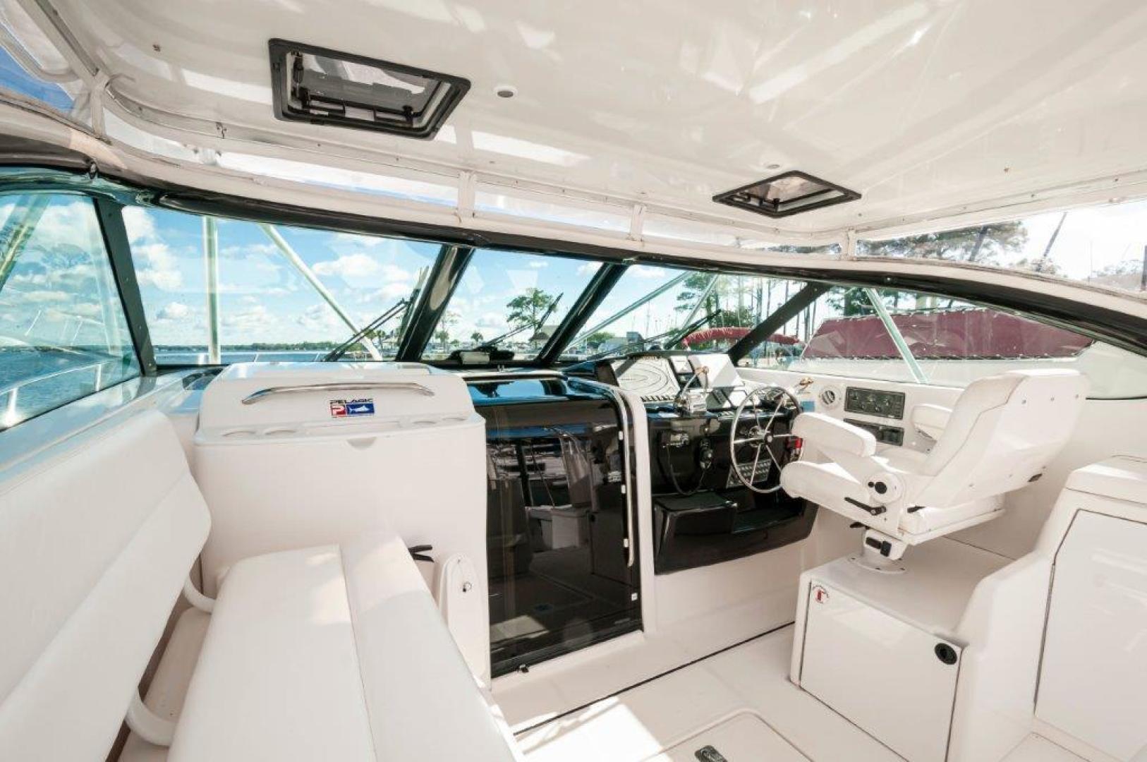 2003 Tiara Yachts 4200 Open - Image 25